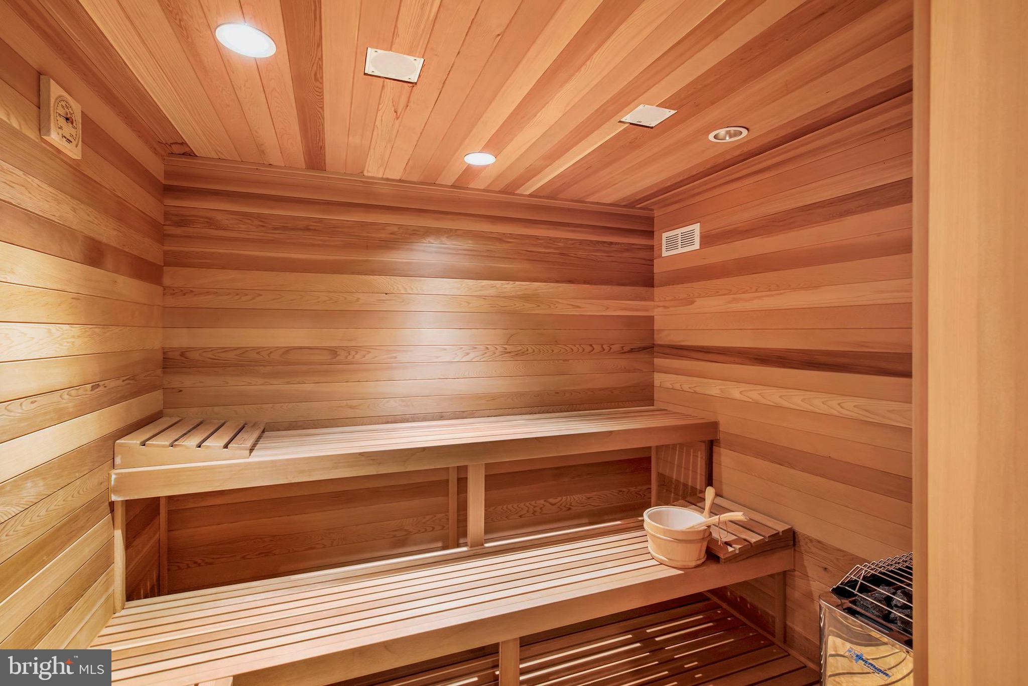 CORNWELL FARM - Residential