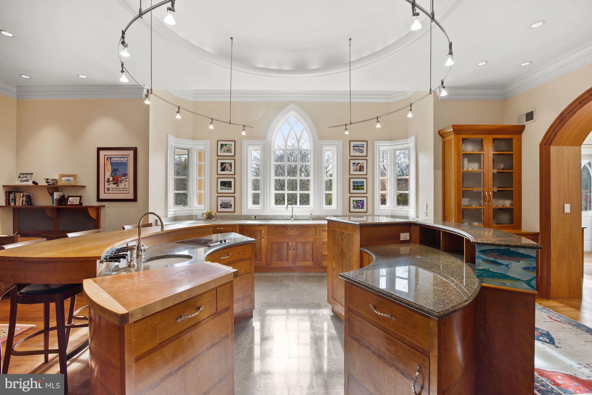 CORNWELL FARM - Residential