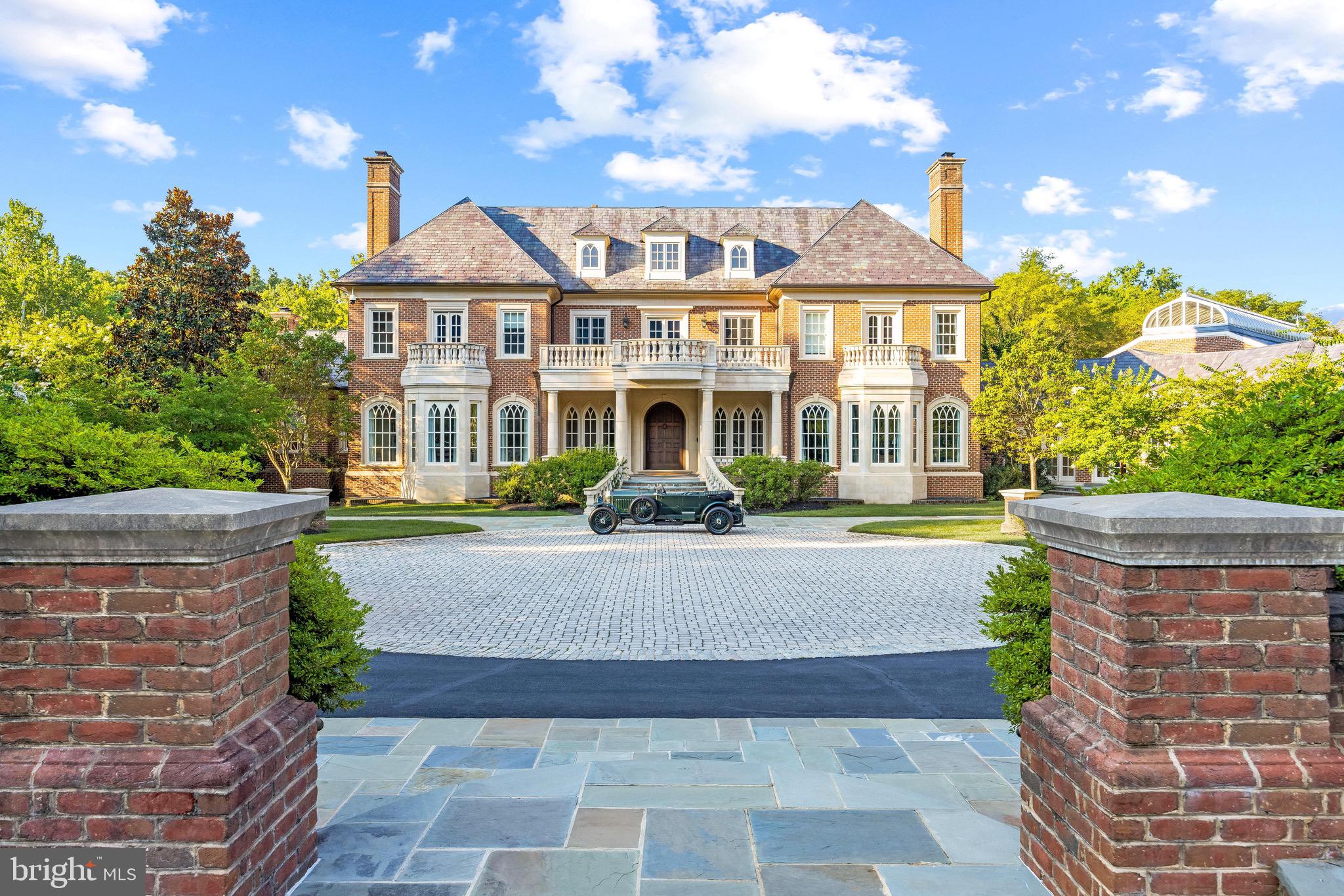 CORNWELL FARM - Residential