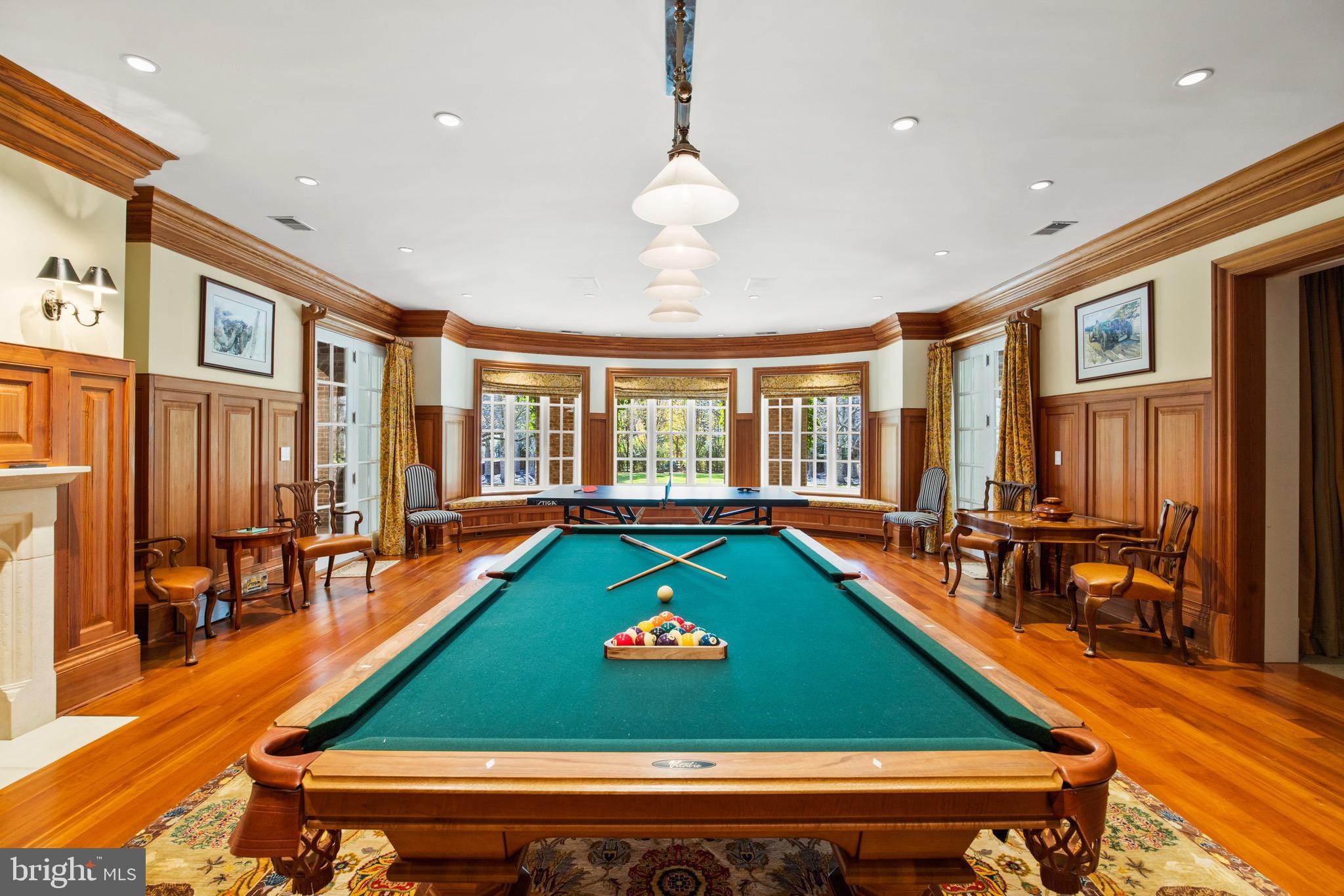 CORNWELL FARM - Residential