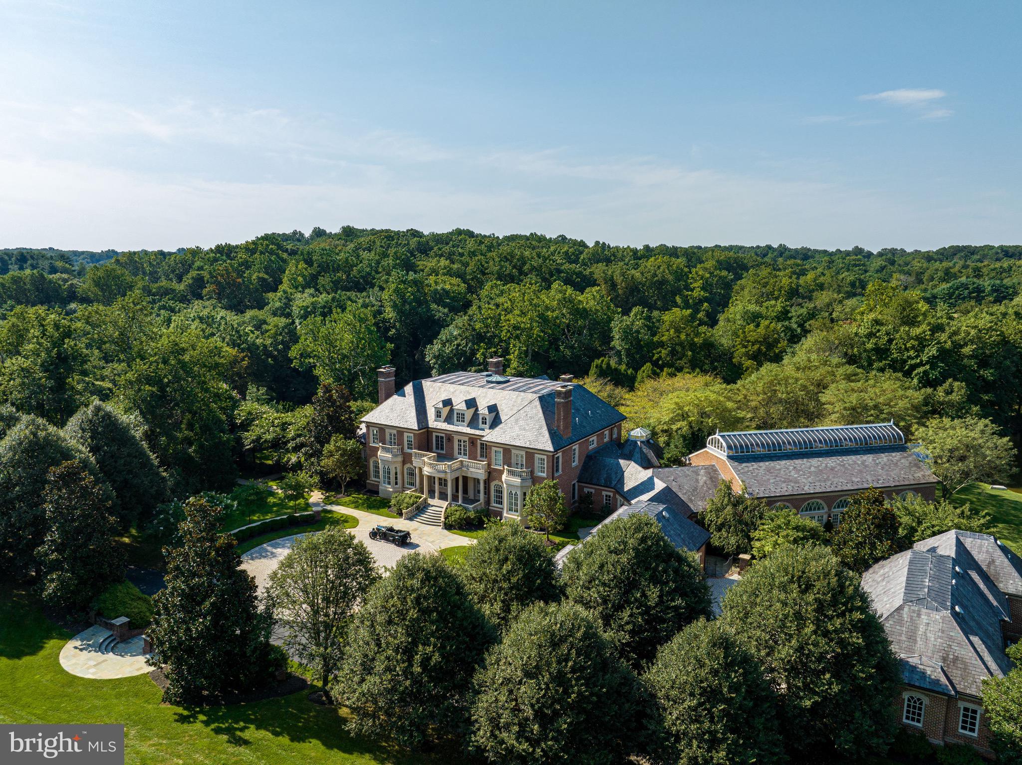 CORNWELL FARM - Residential