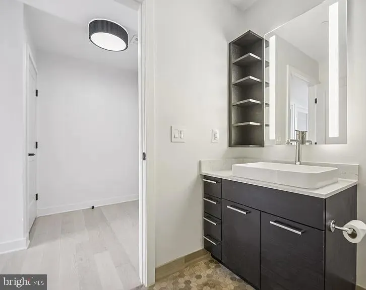 Additional image 42 of 70 N Street SE Unit N811, Washington, DC 20003