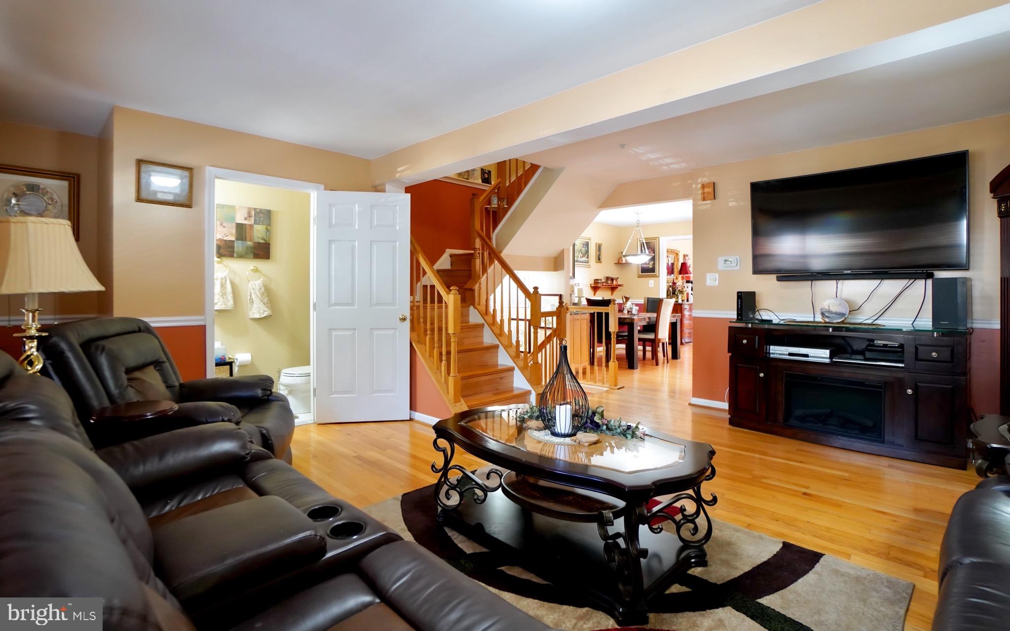 KINGSVIEW RIDGE - Residential