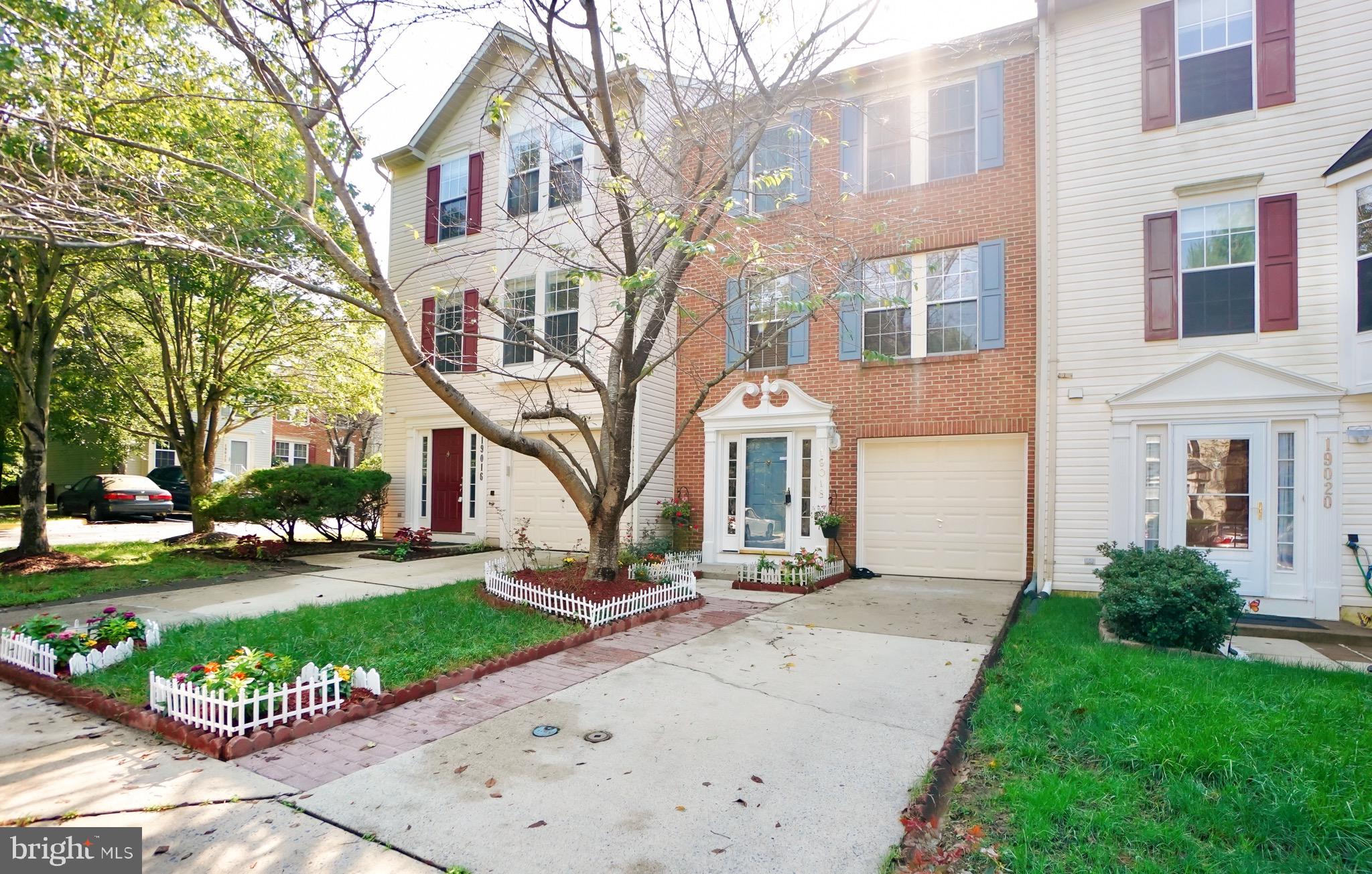 KINGSVIEW RIDGE - Residential