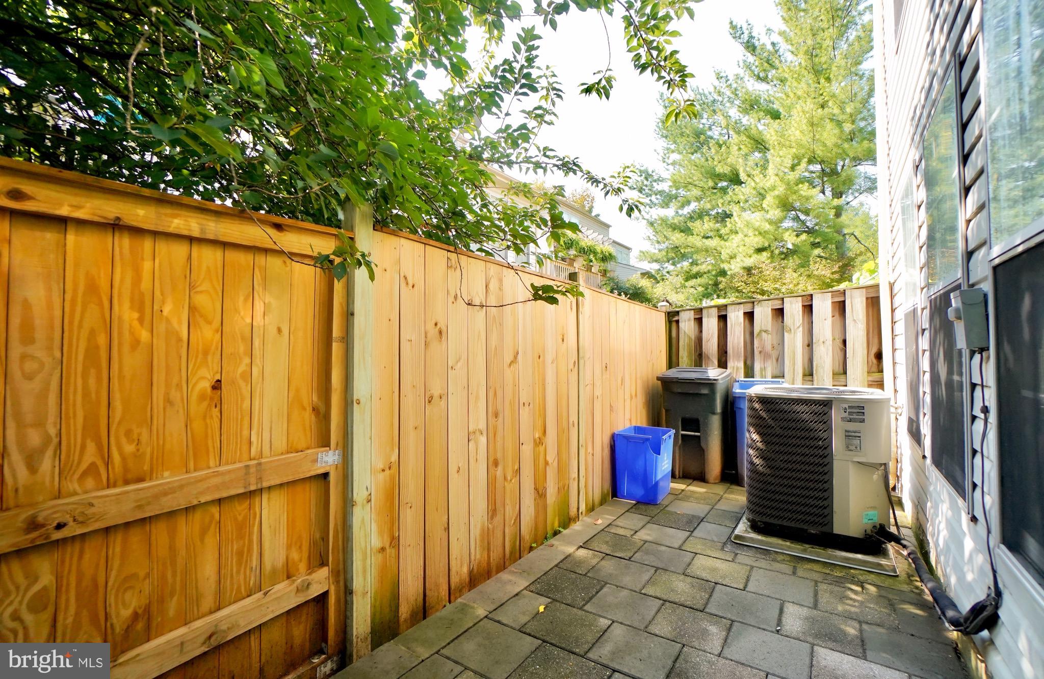 KINGSVIEW RIDGE - Residential