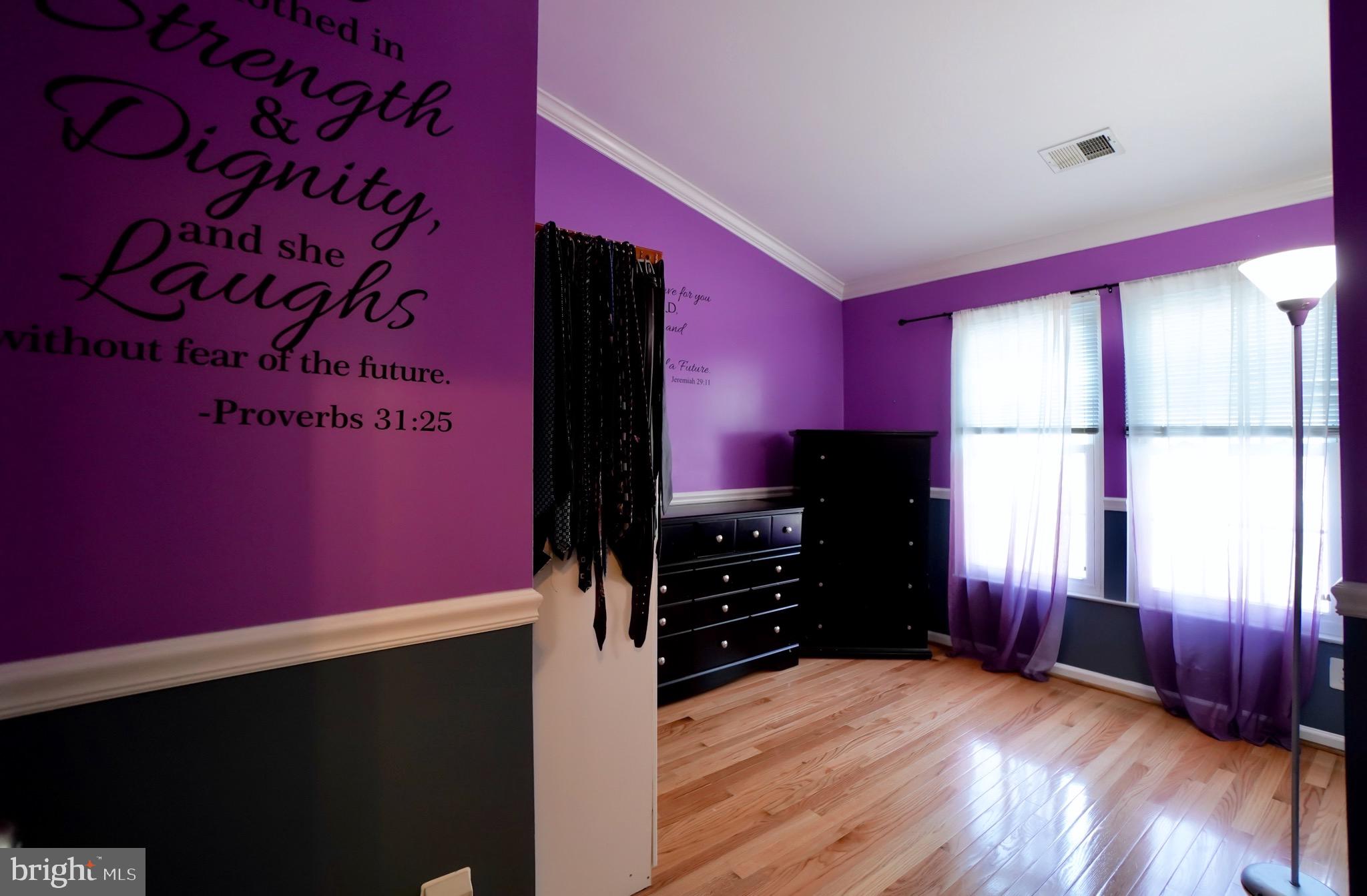 KINGSVIEW RIDGE - Residential