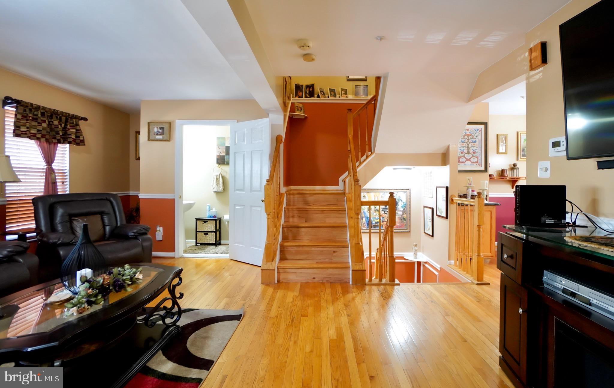 KINGSVIEW RIDGE - Residential