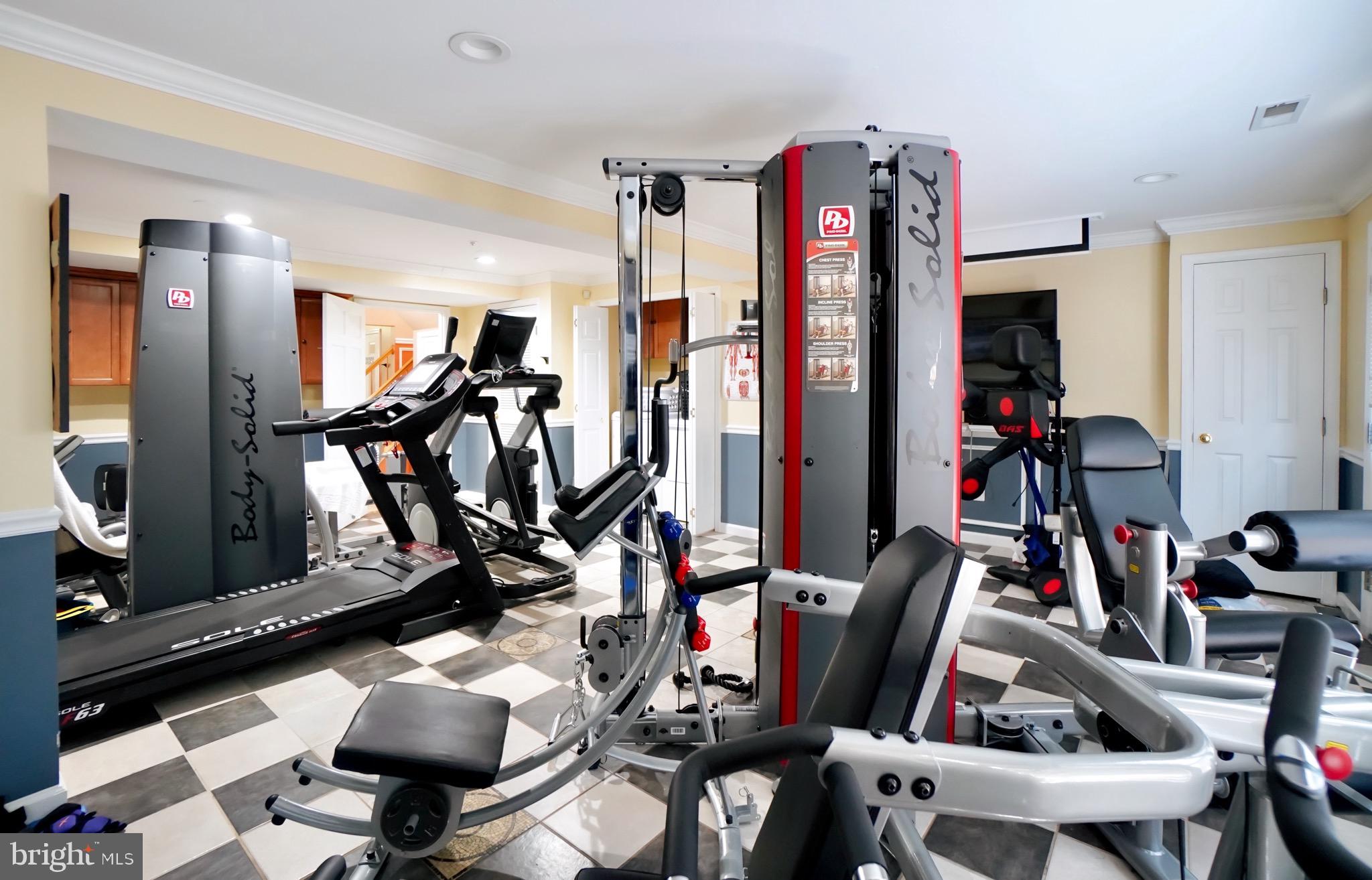 KINGSVIEW RIDGE - Residential