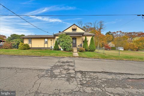 307 S WYLAM STREET FRACKVILLE PA 17931