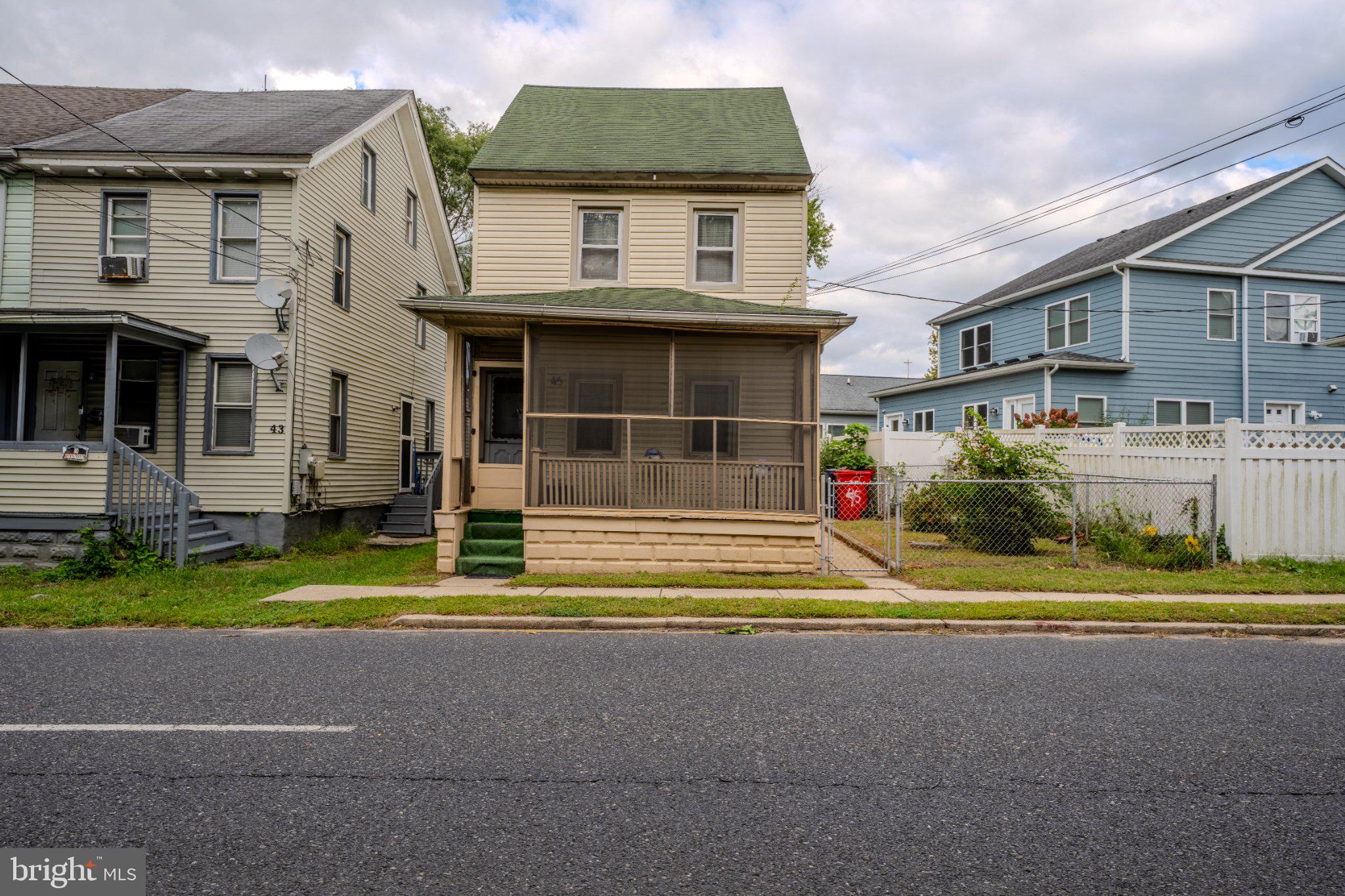 45 GROVE STREET