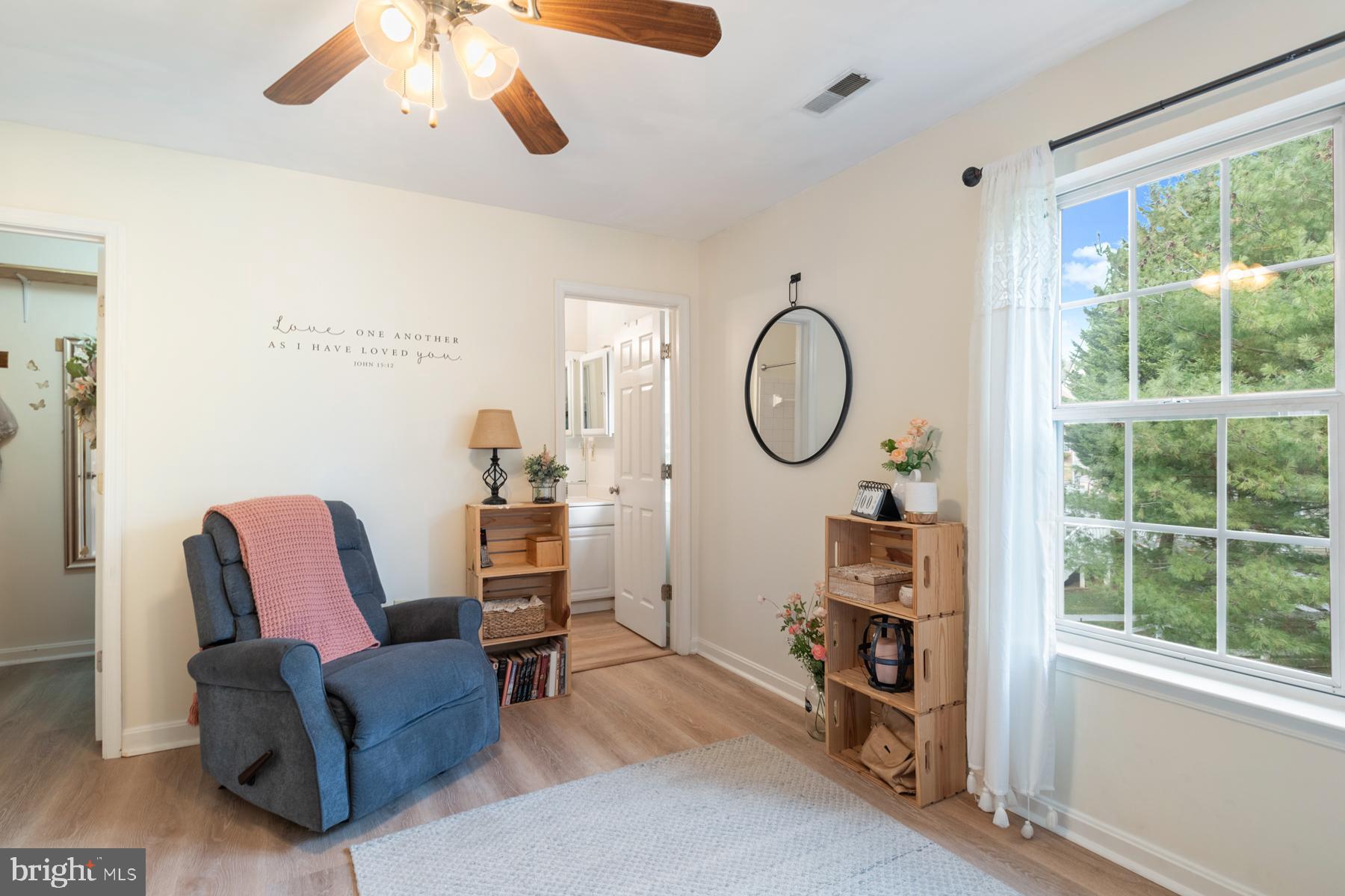 BROOK FARM - Residential