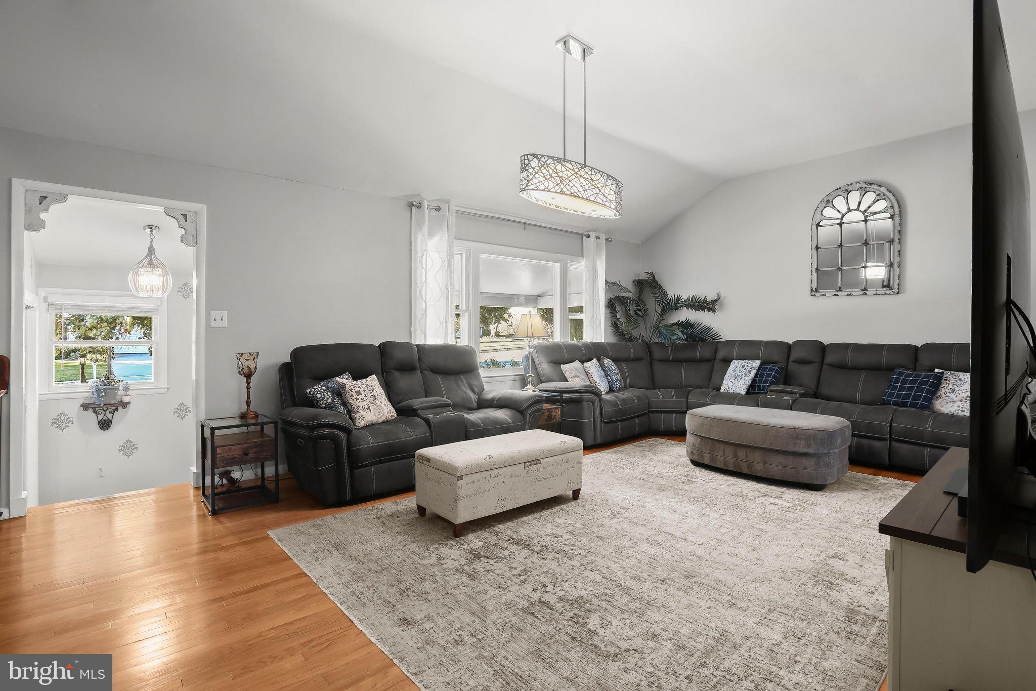 1026 BOSLEY ROAD