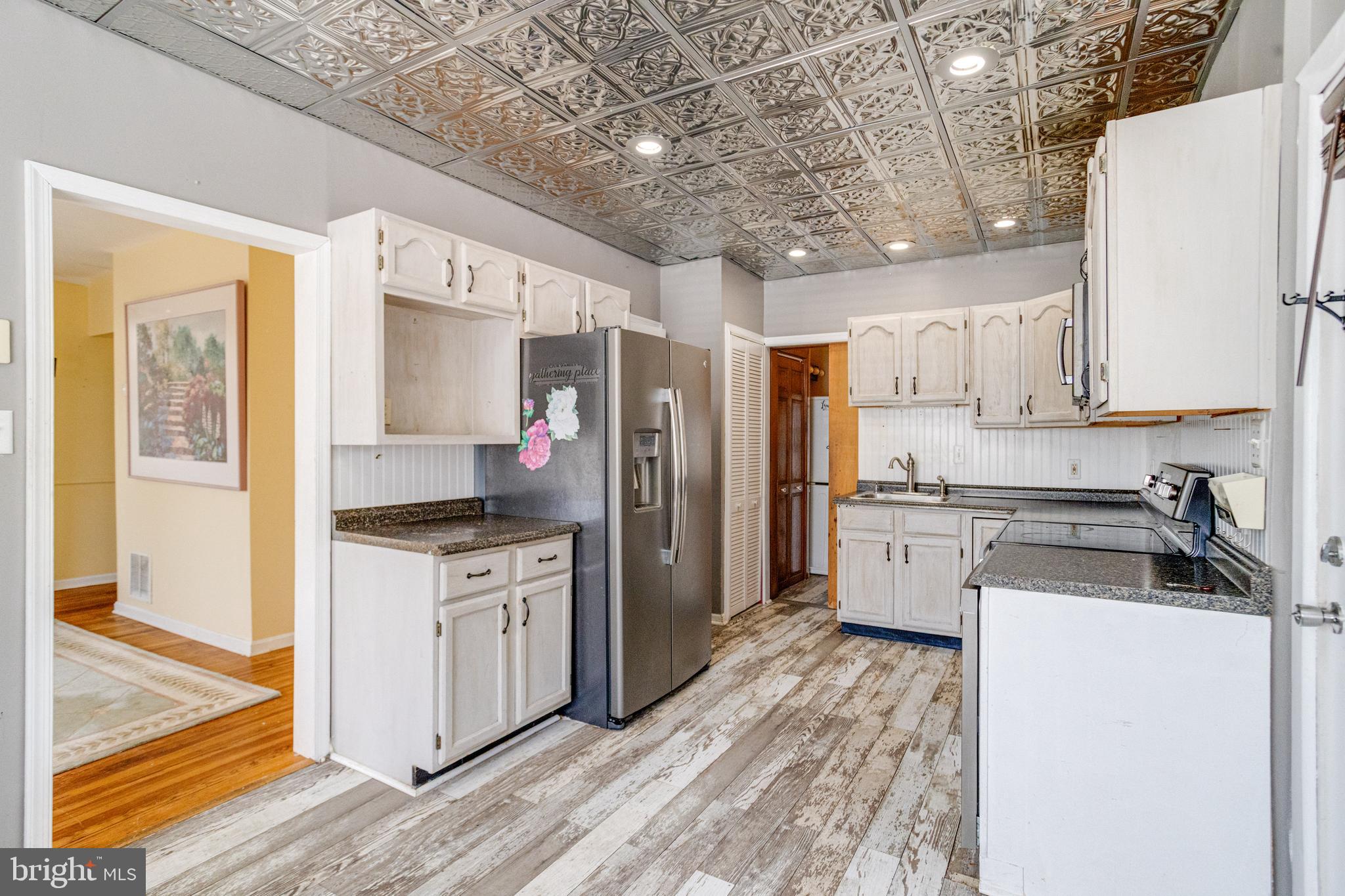 PARKVILLE - Residential