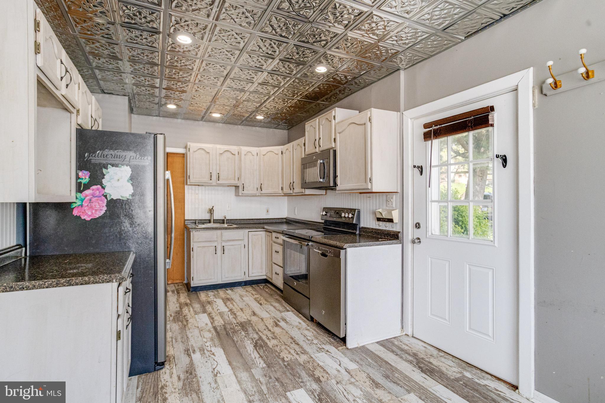 PARKVILLE - Residential