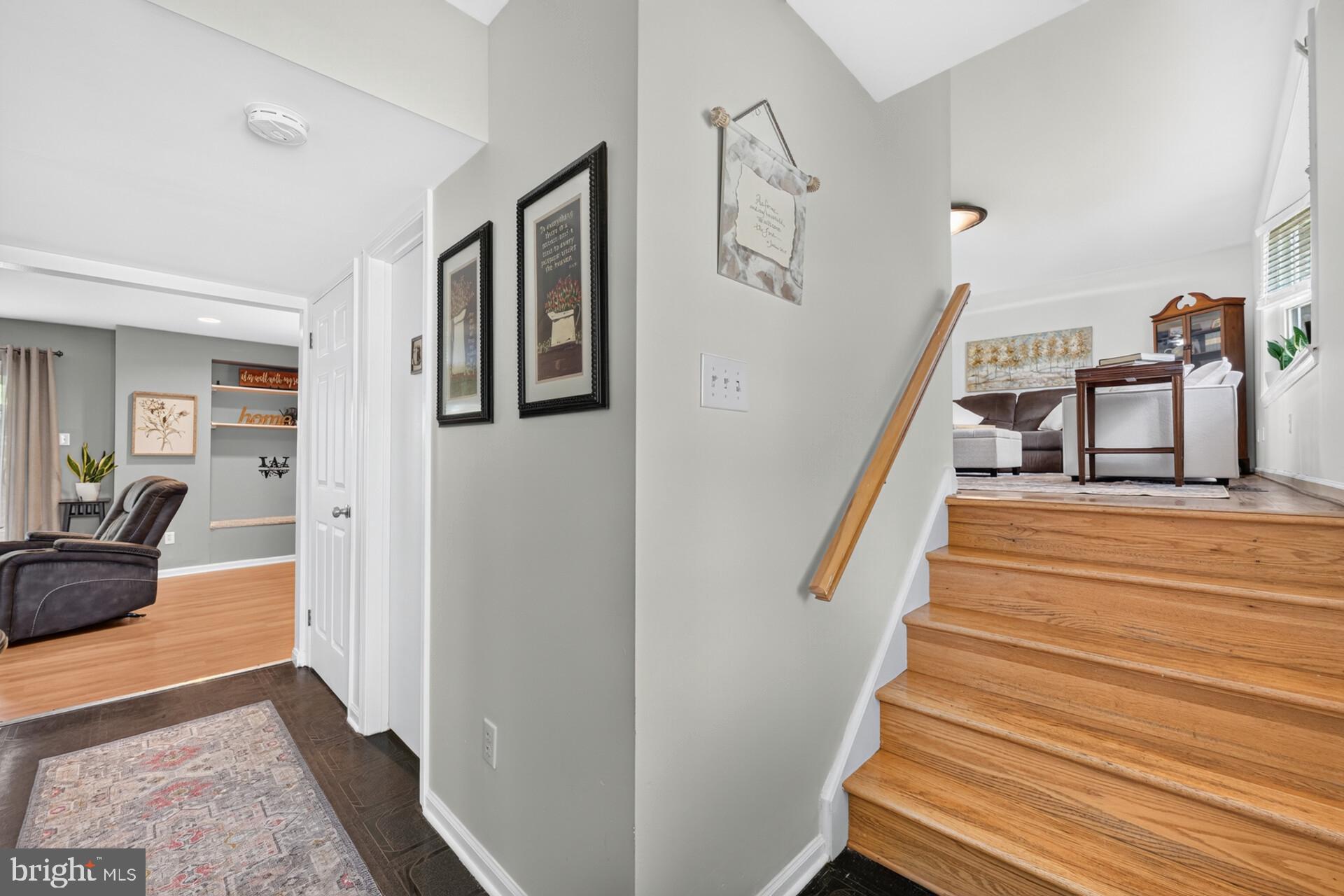 335 FOX HOLLOW DRIVE
