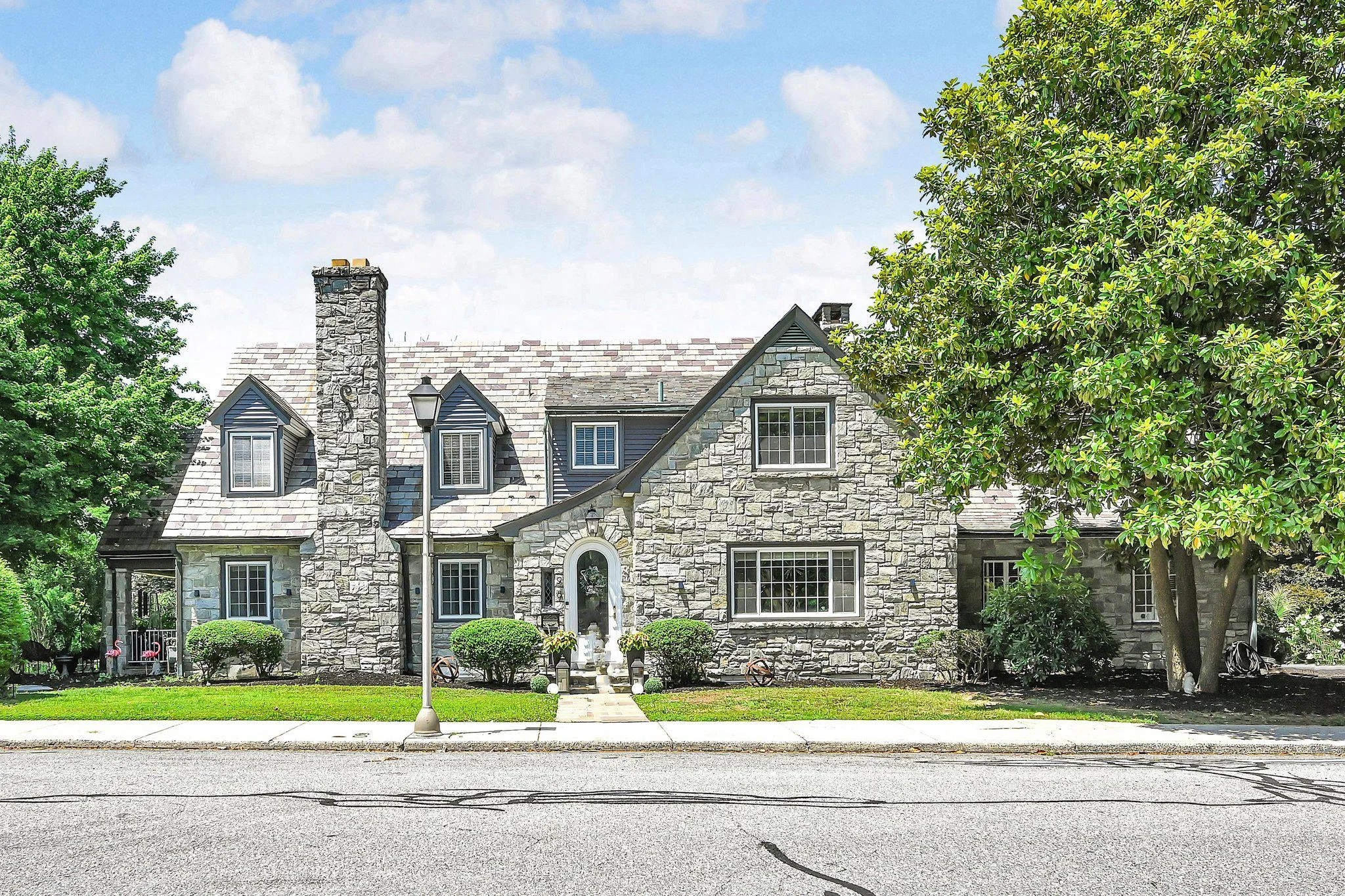 98 Highland Avenue