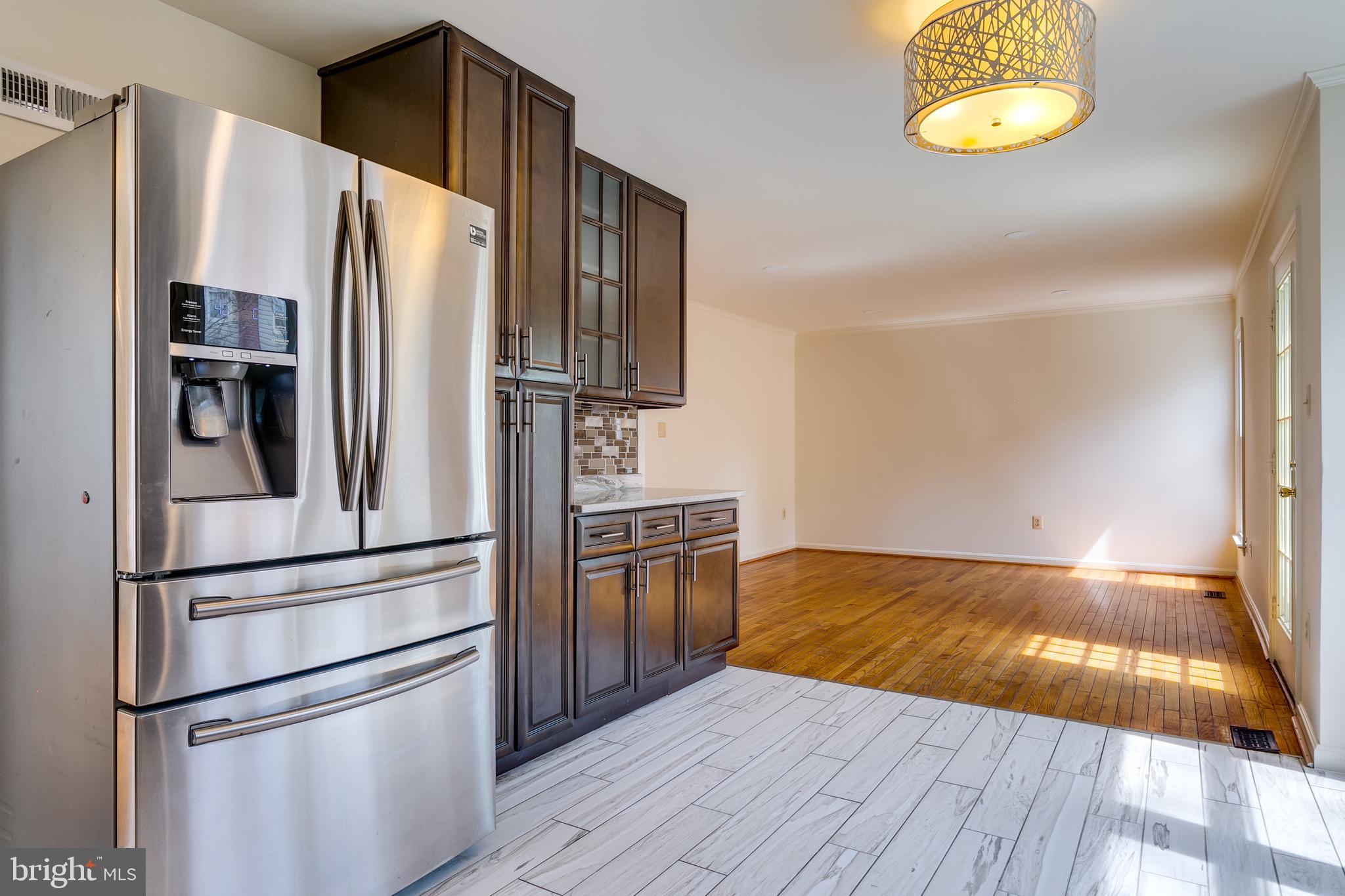 WOODLAND VILLAGE - Residential