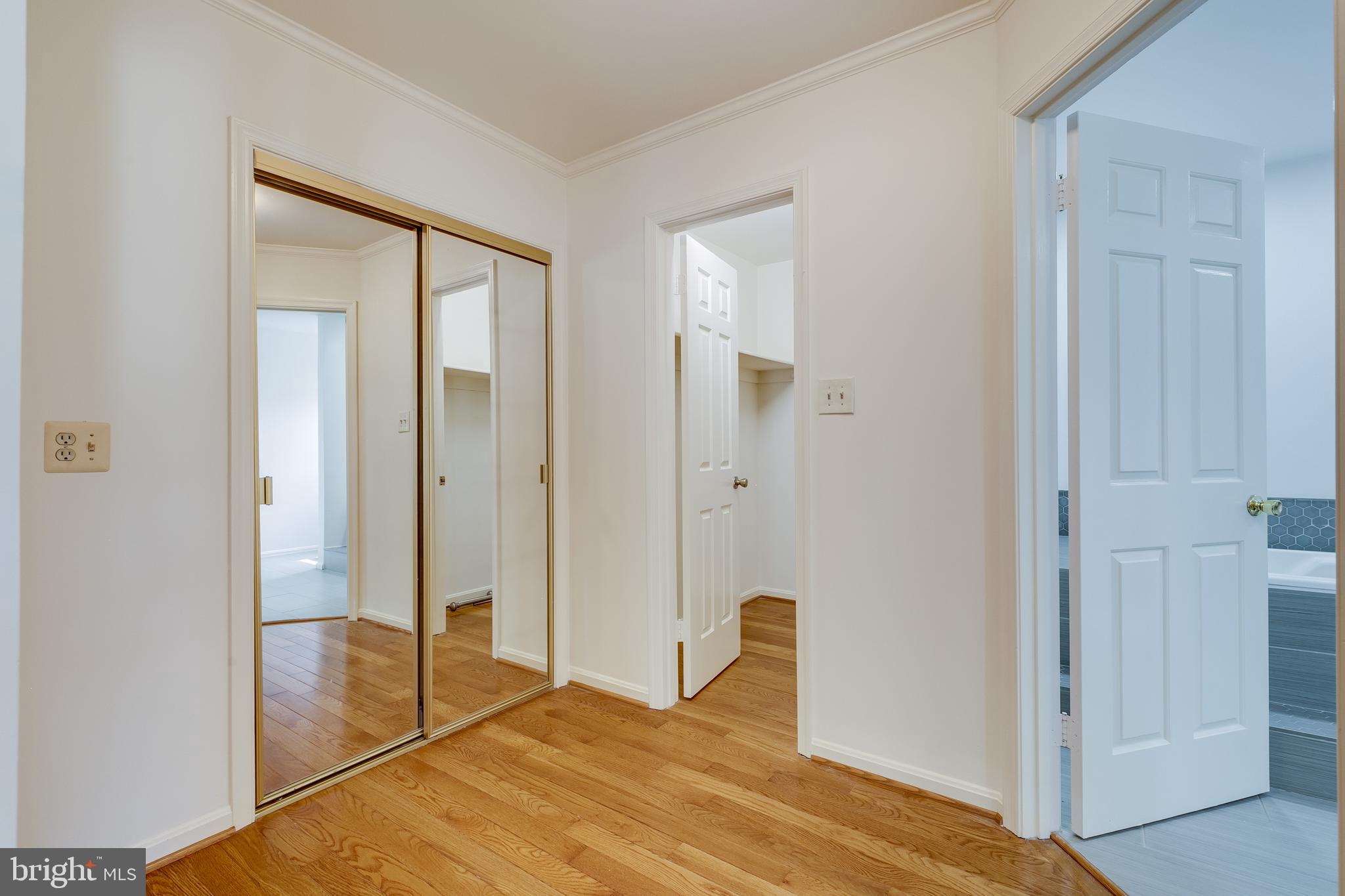 WOODLAND VILLAGE - Residential