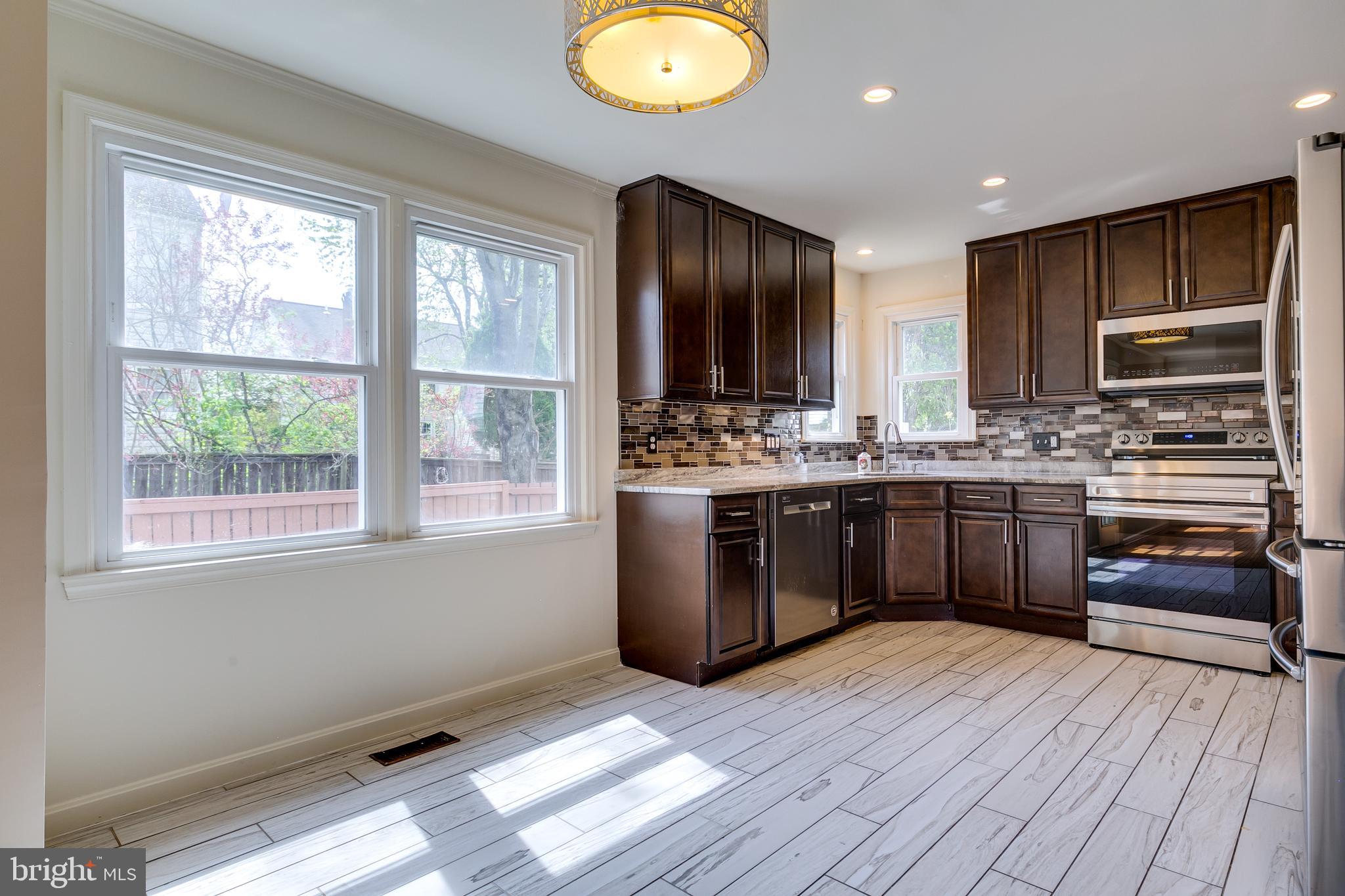 WOODLAND VILLAGE - Residential