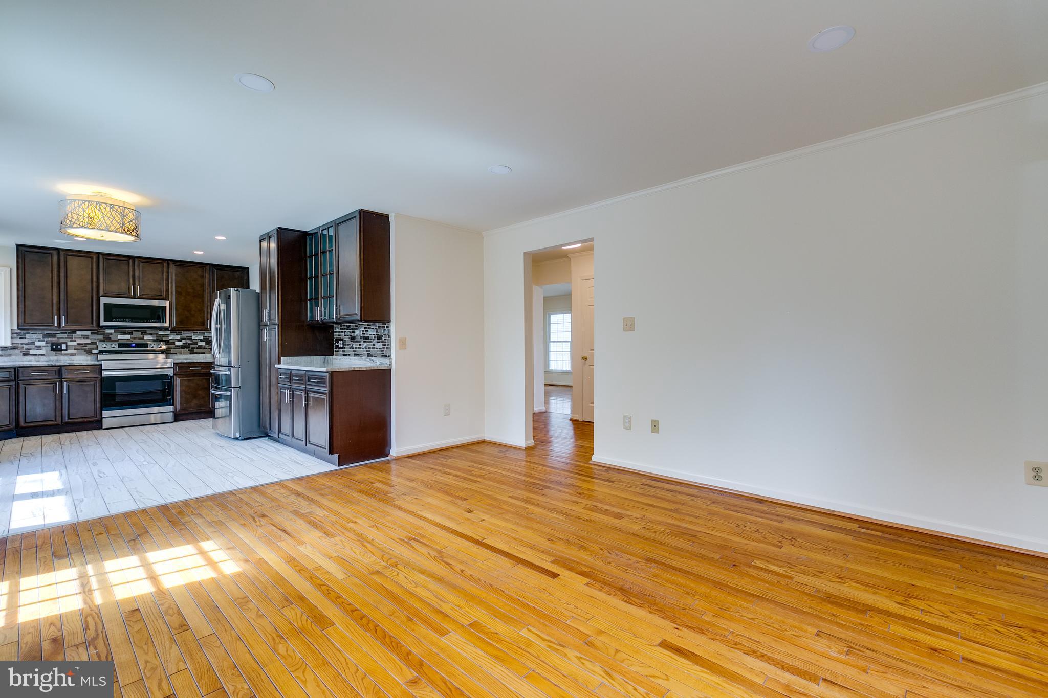 WOODLAND VILLAGE - Residential