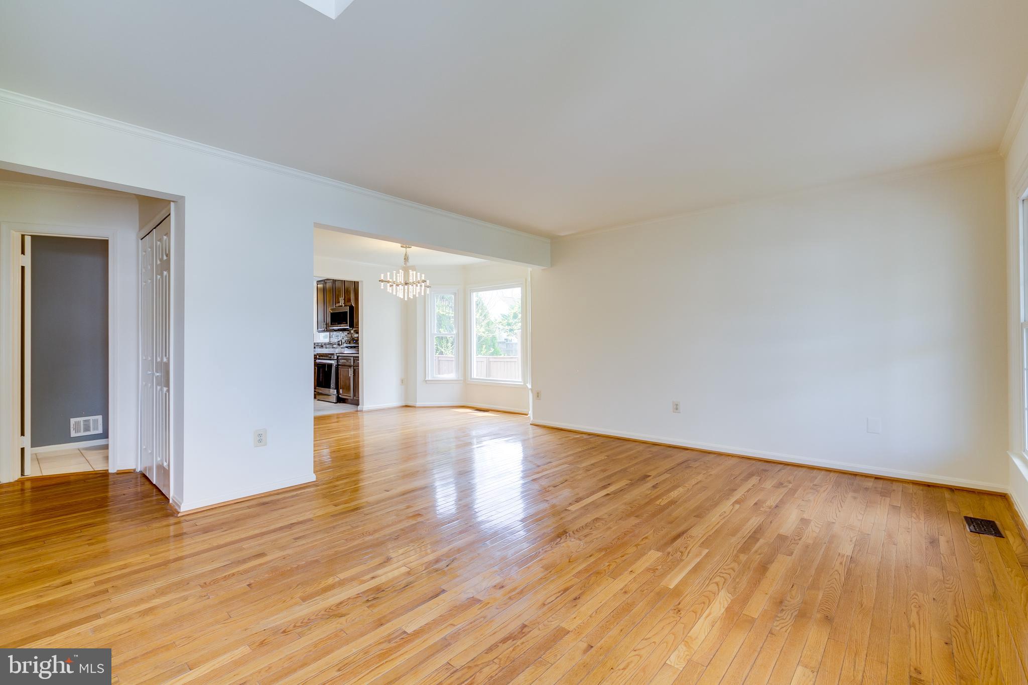 WOODLAND VILLAGE - Residential