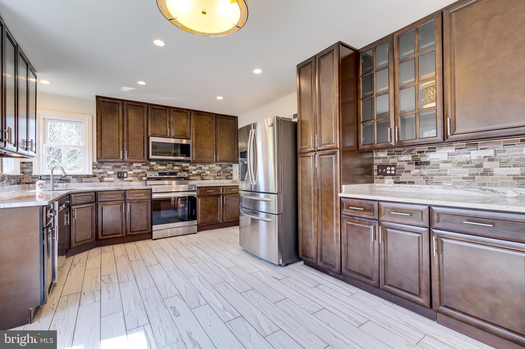 WOODLAND VILLAGE - Residential