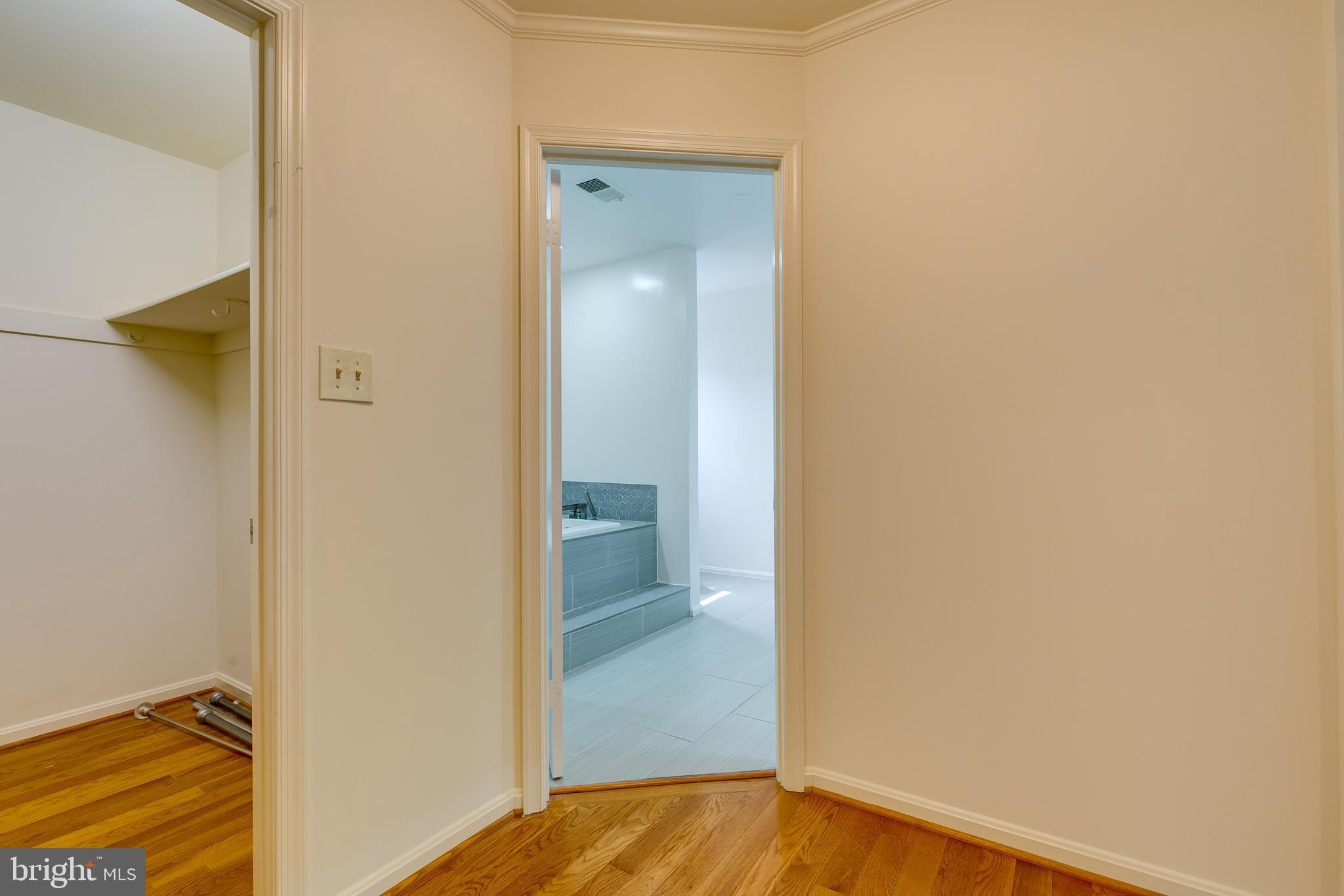 WOODLAND VILLAGE - Residential