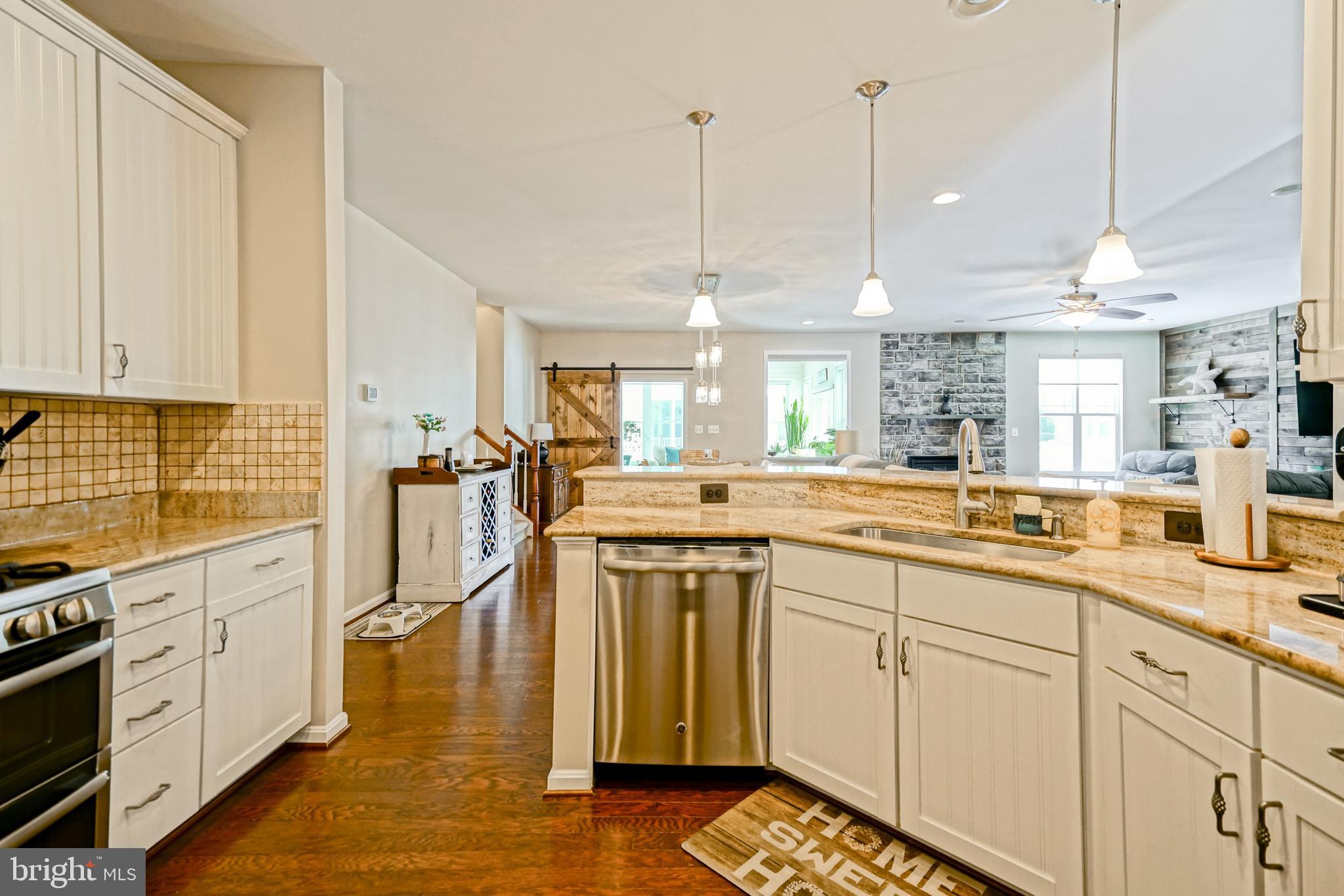 16517 GREENSPRING AVENUE