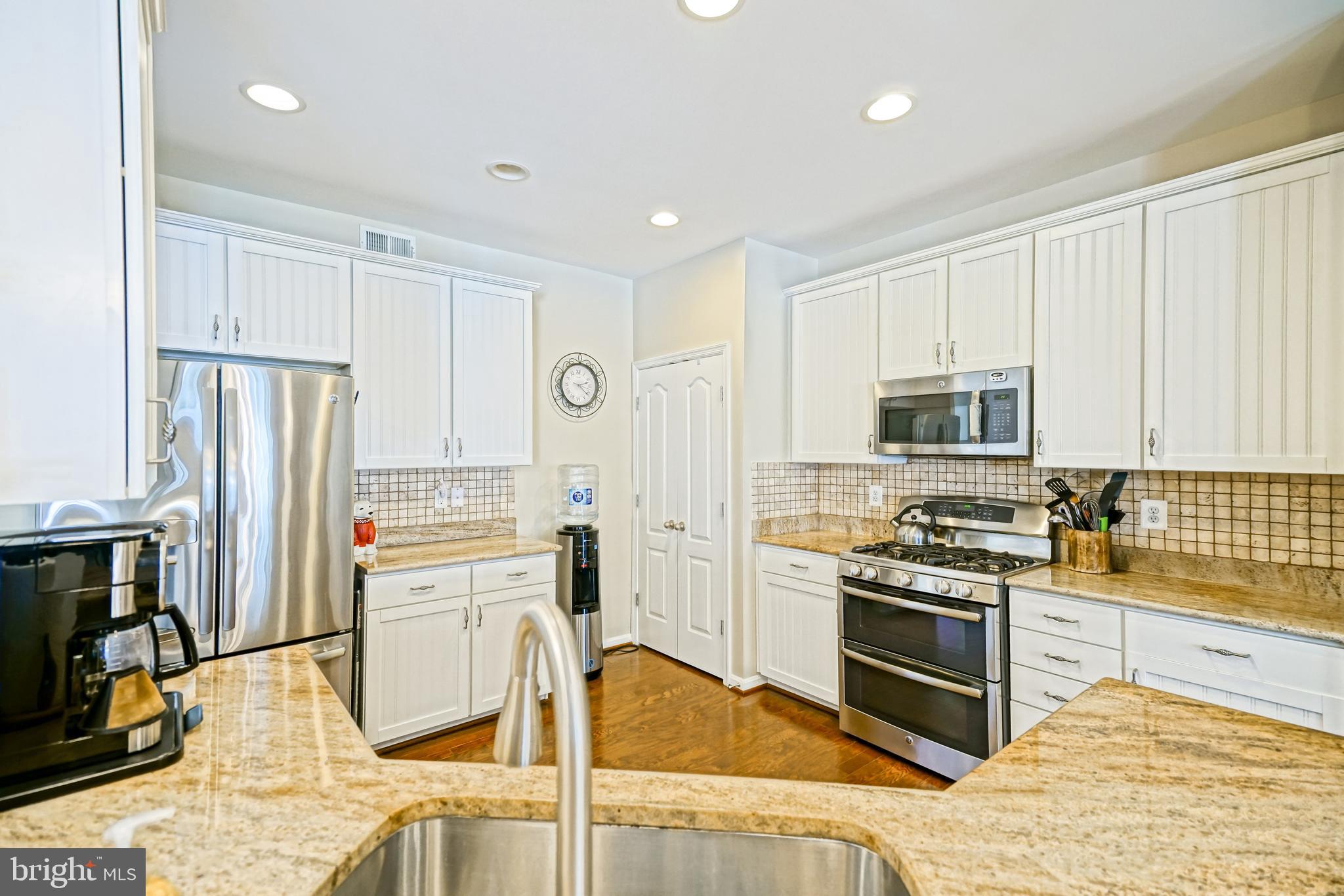 16517 GREENSPRING AVENUE