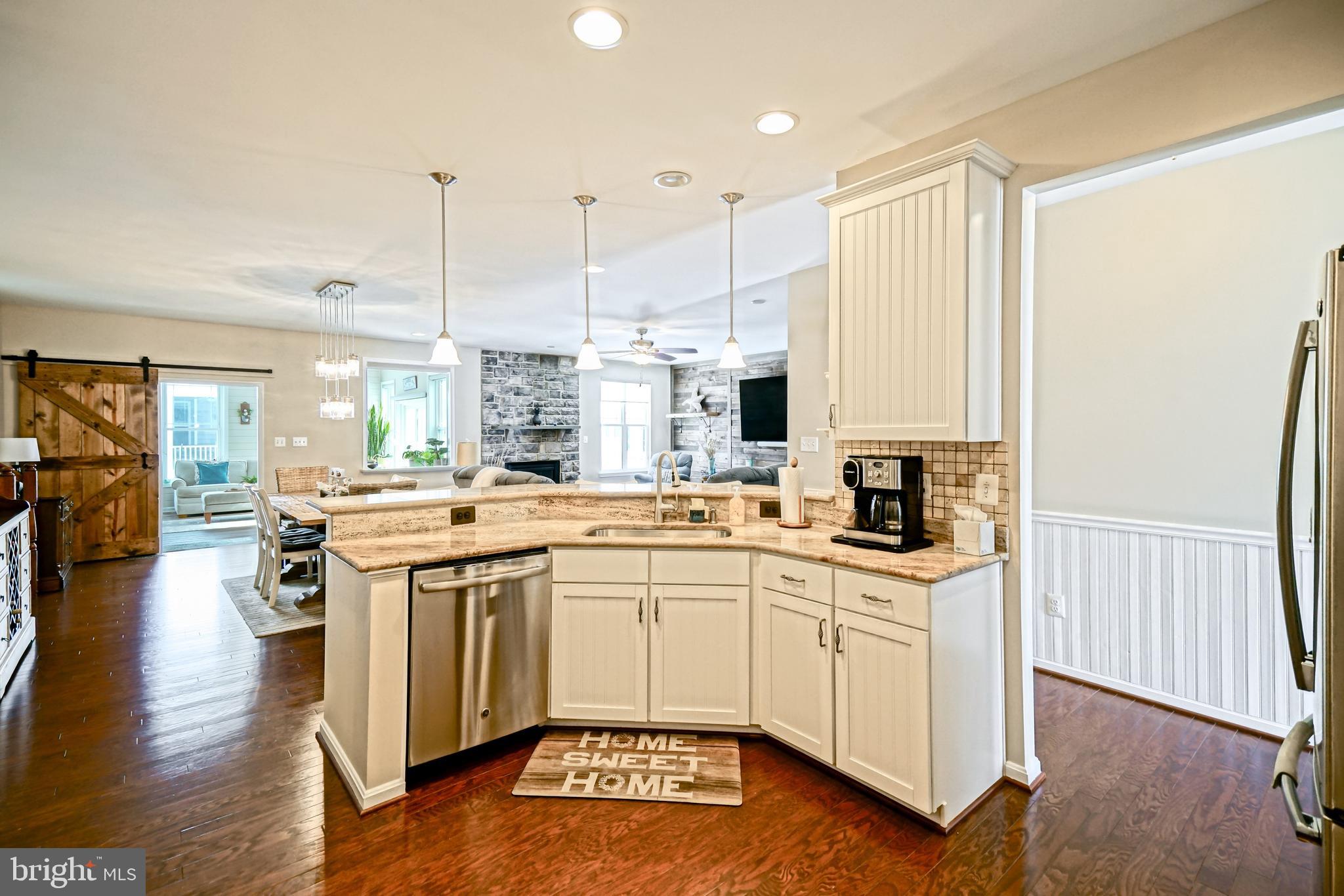 16517 GREENSPRING AVENUE