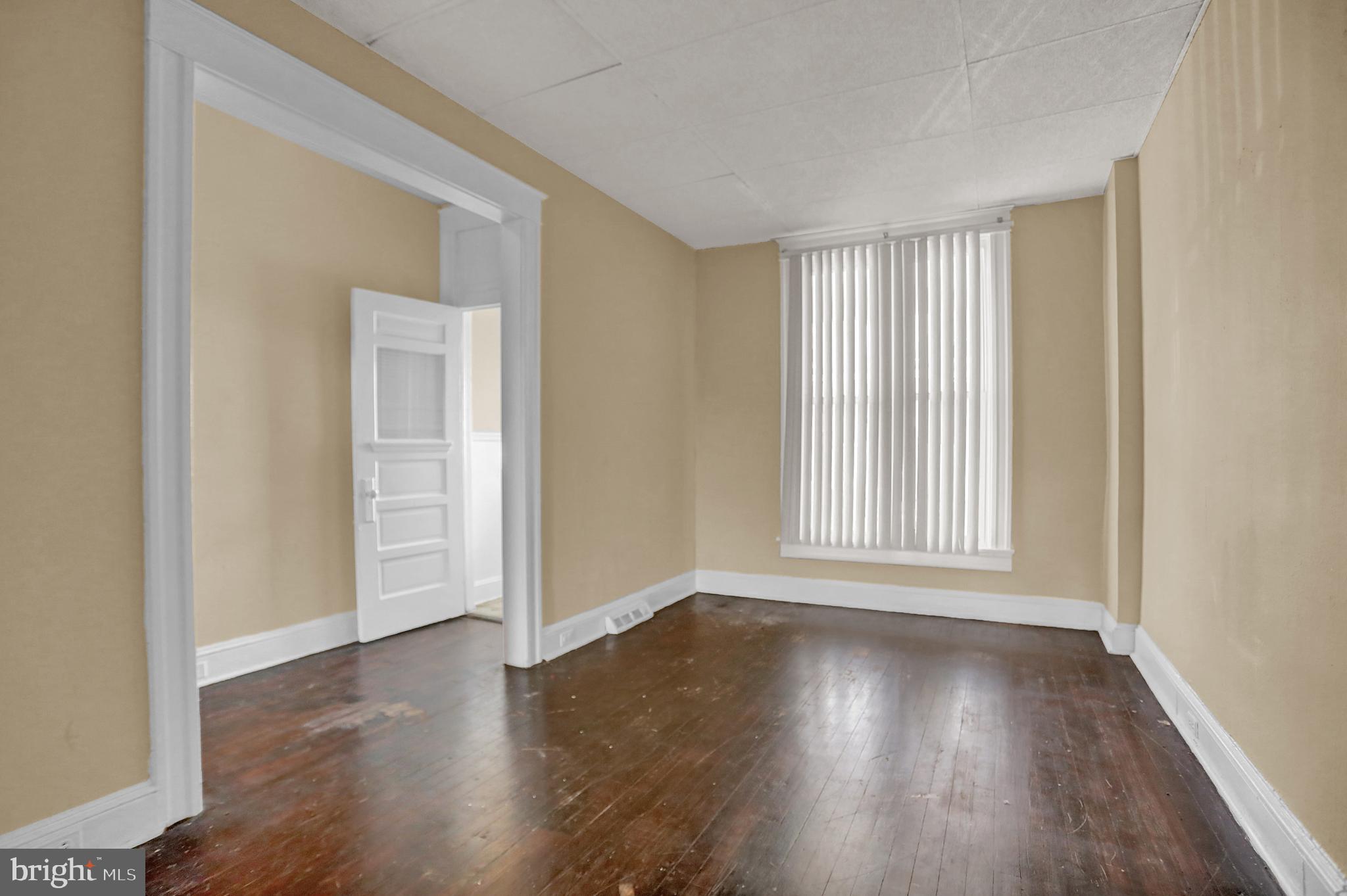 WAVERLY - Residential