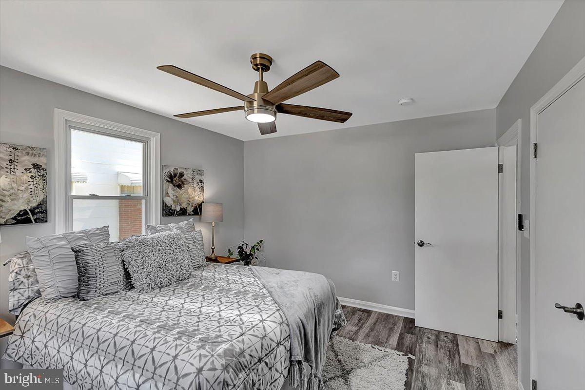 HAMILTON HILLS - Residential