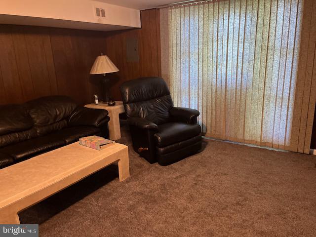 SOMERTON - Residential