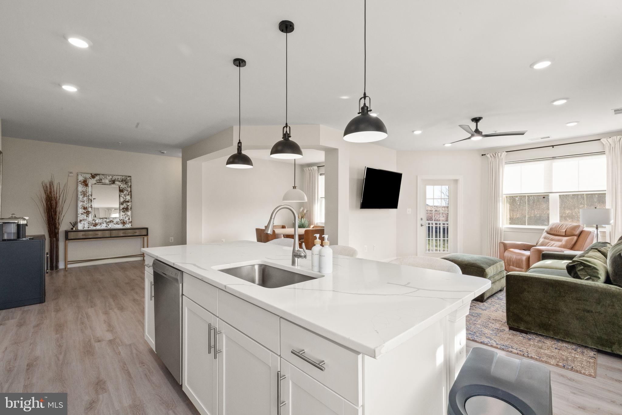 406 BOLD RULER COURT 207