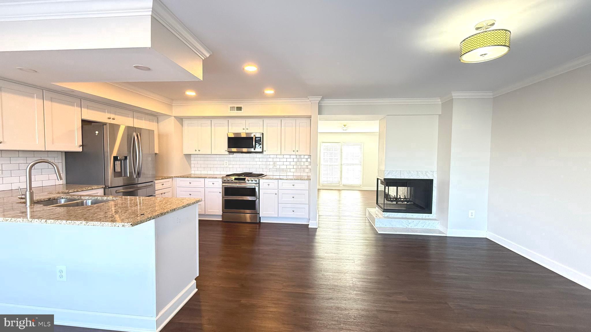 COURTHOUSE STATION - Residential