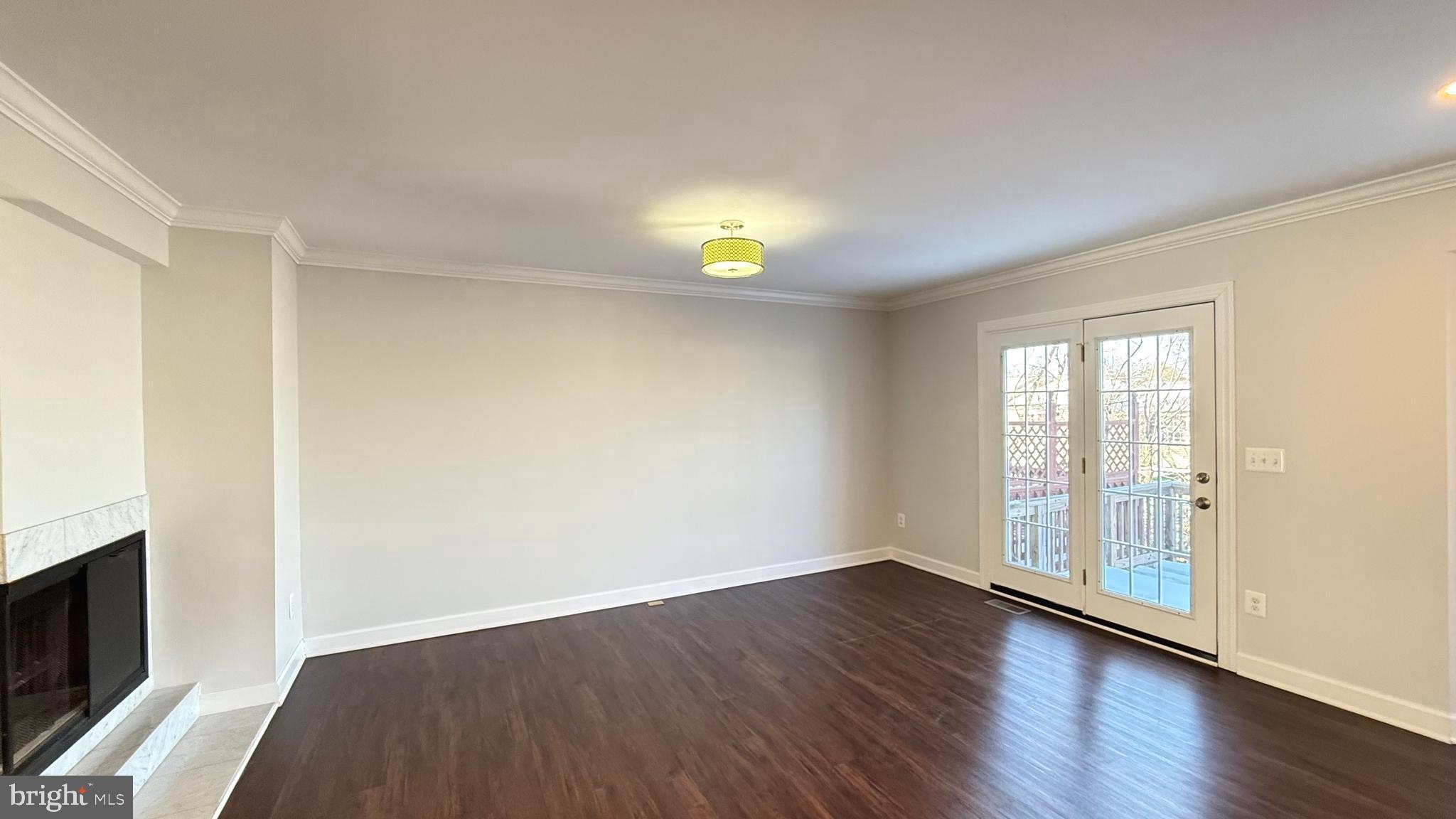 COURTHOUSE STATION - Residential