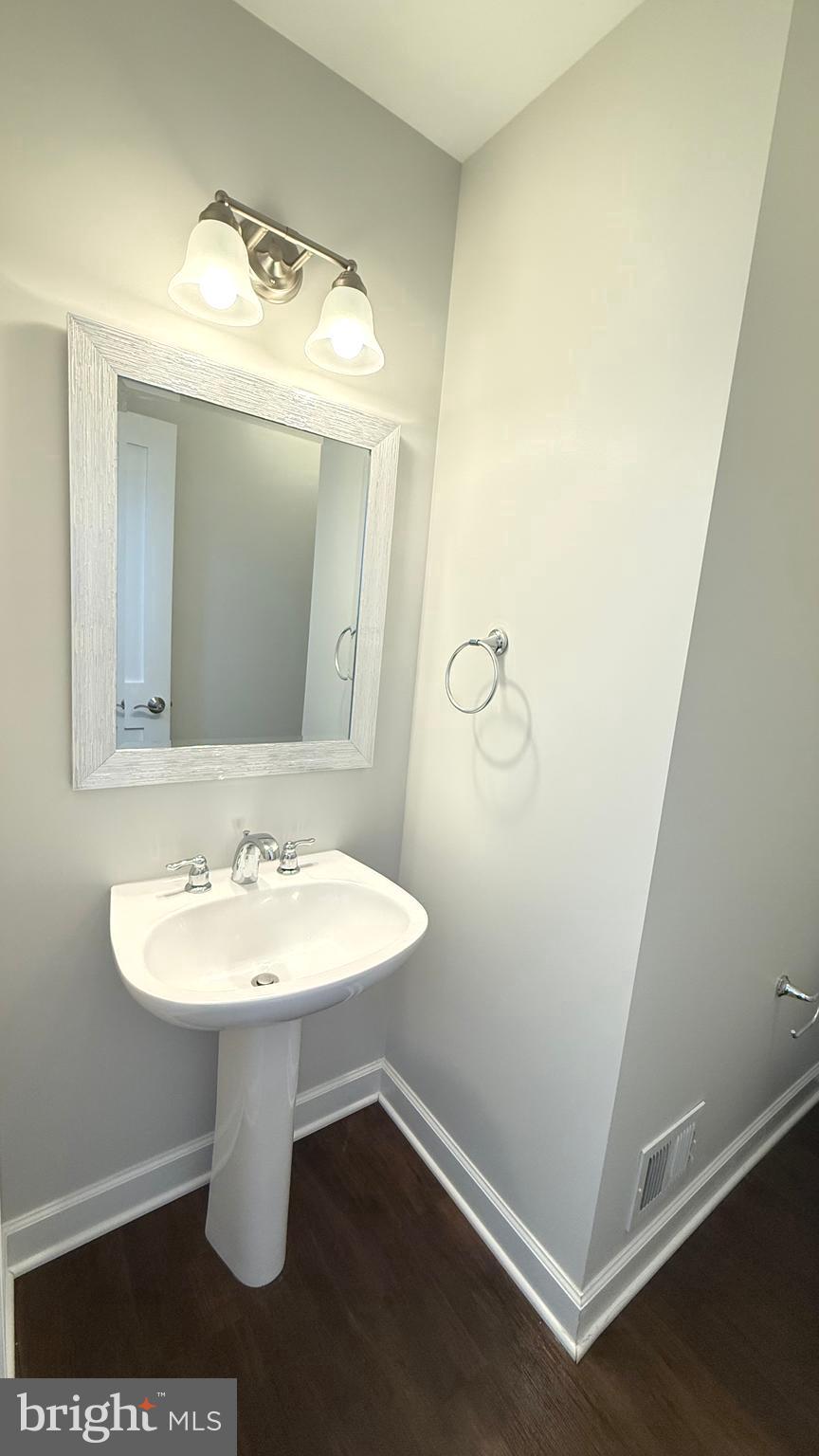 COURTHOUSE STATION - Residential