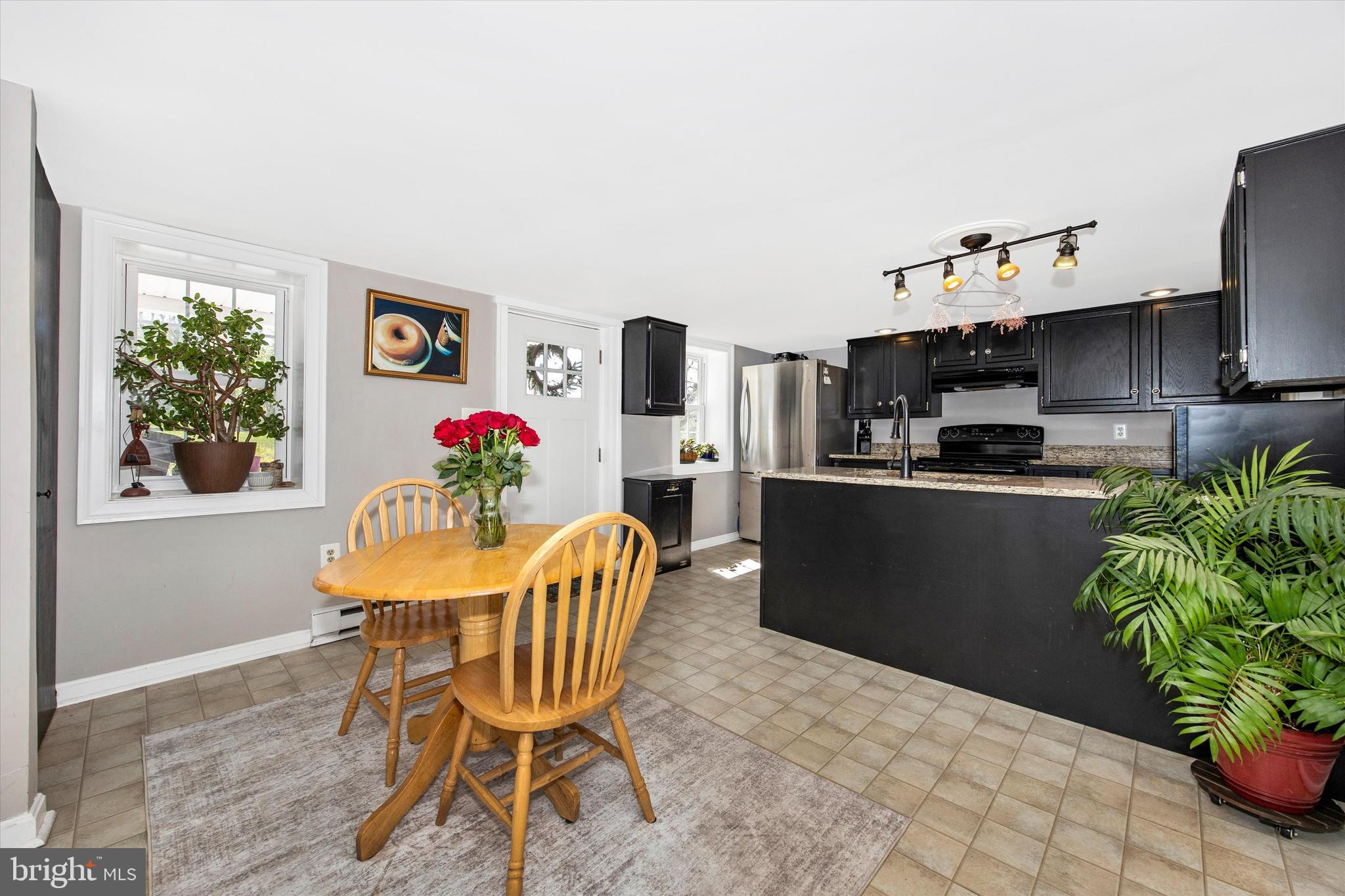 MIDDLETOWN - Residential