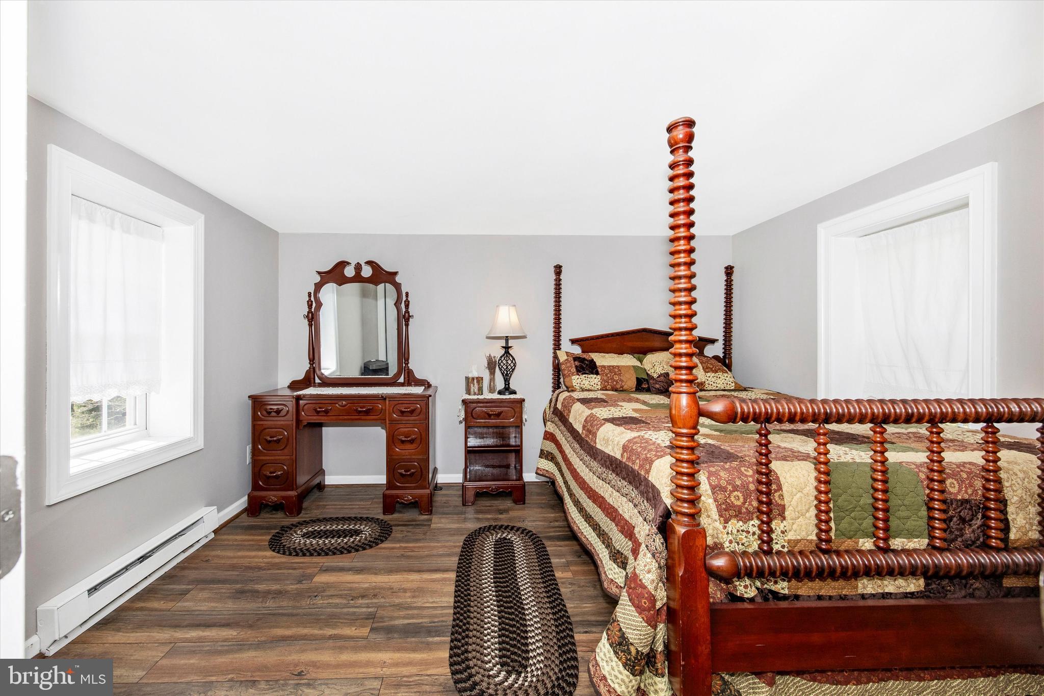 MIDDLETOWN - Residential