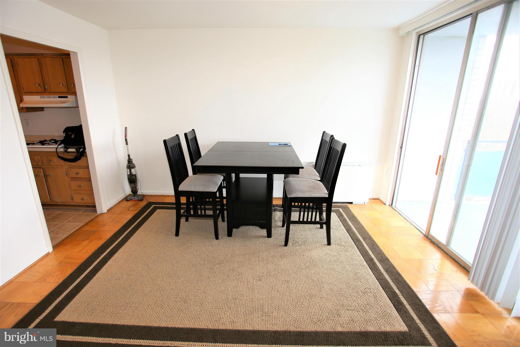GROSVENOR PARK - Residential Lease