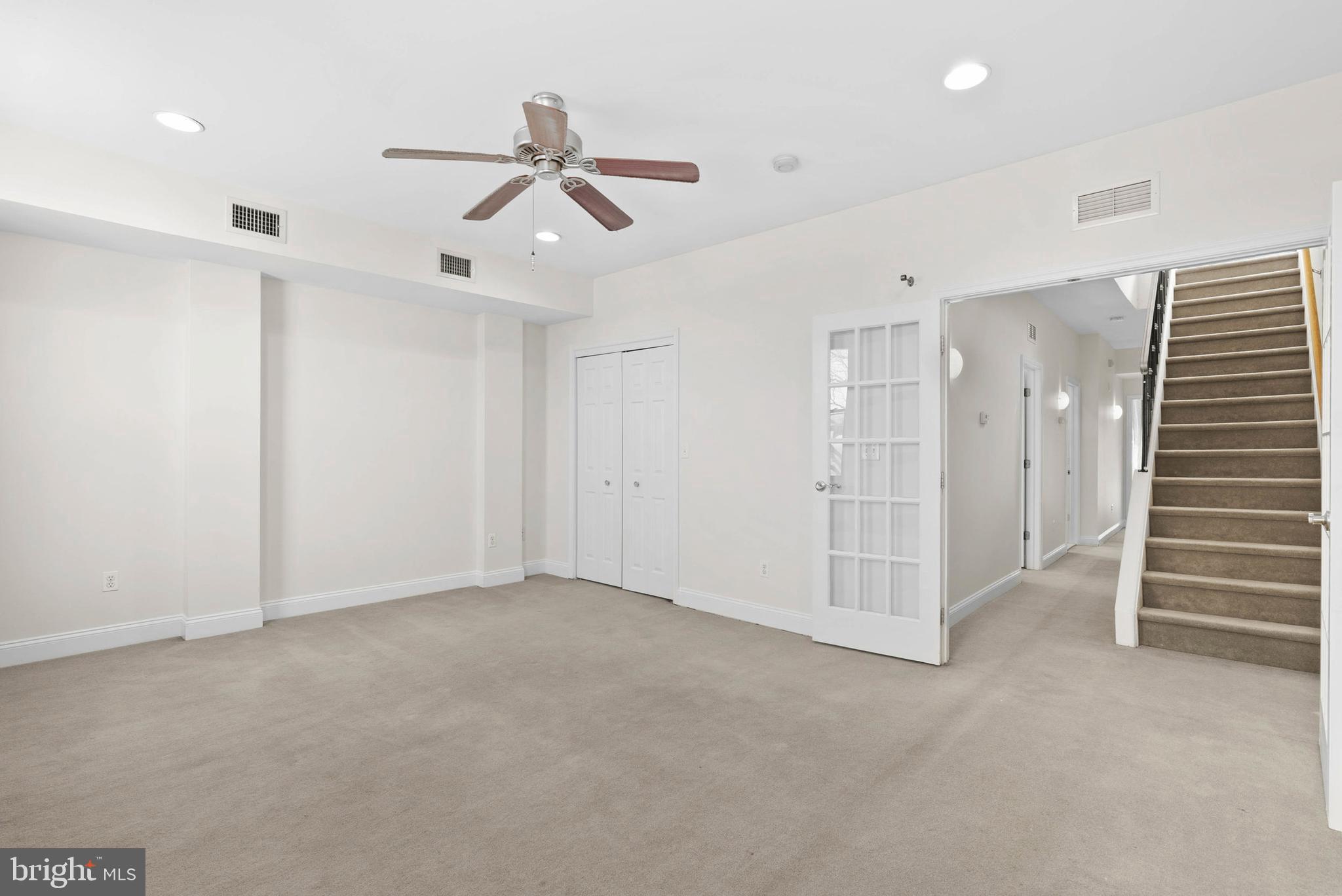 FAIRMOUNT - Residential Lease