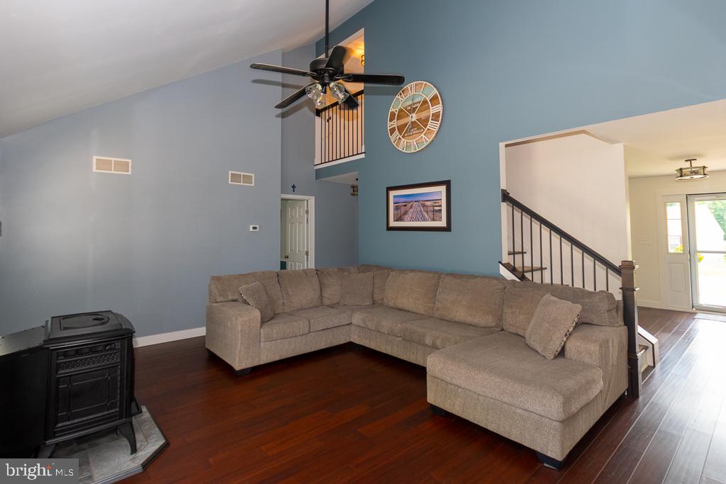 141 POND VIEW DRIVE