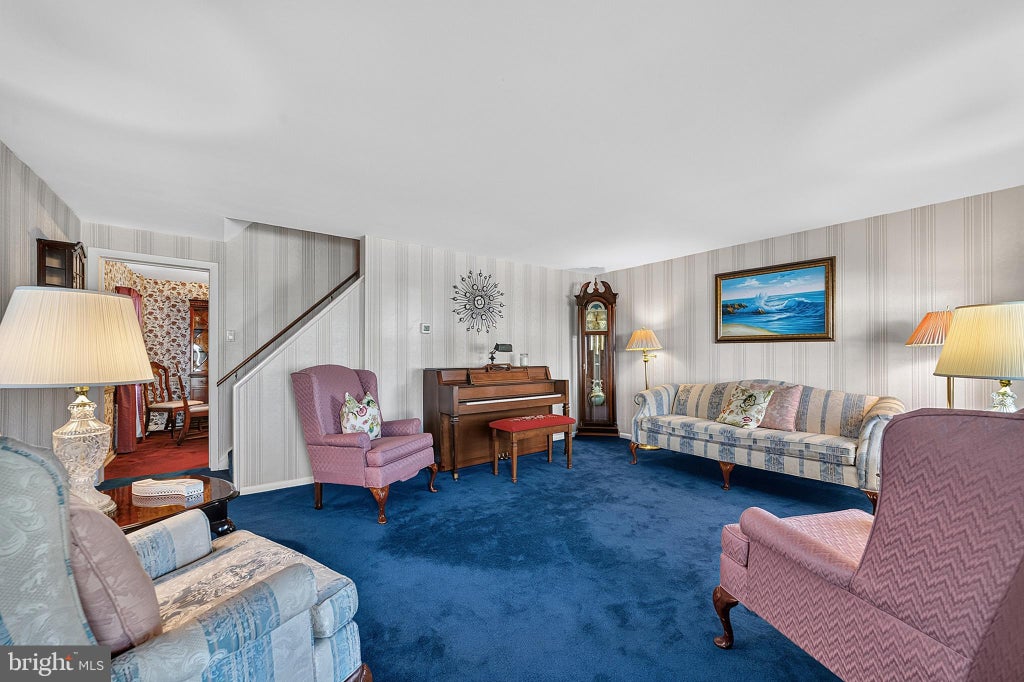 Photo of 112 Redford Road, ORELAND, PA 19075 (MLS # PAMC2194016)