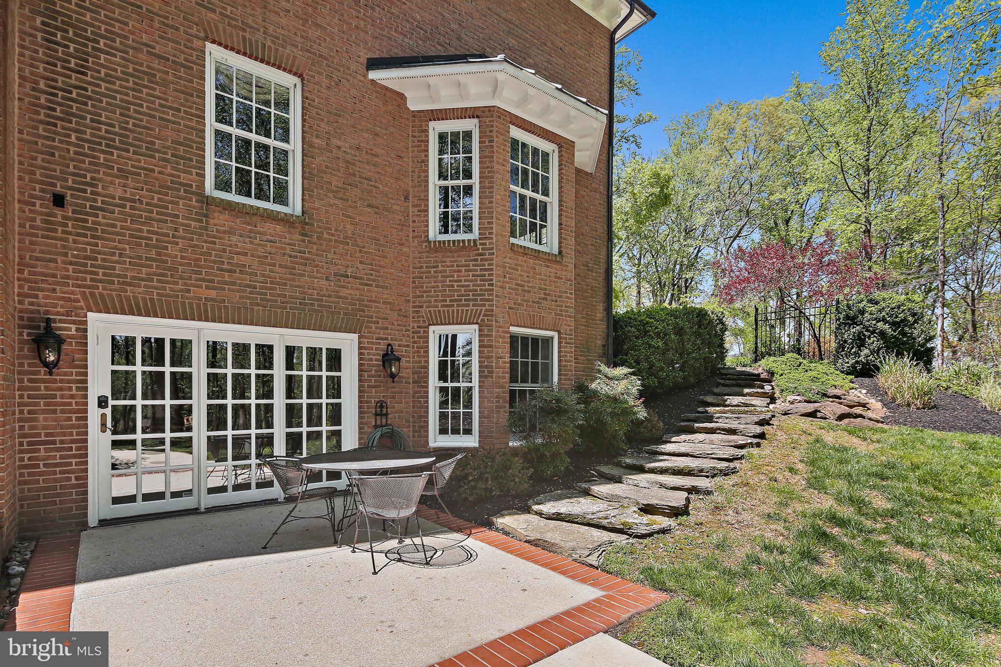 IVY HILL - Residential