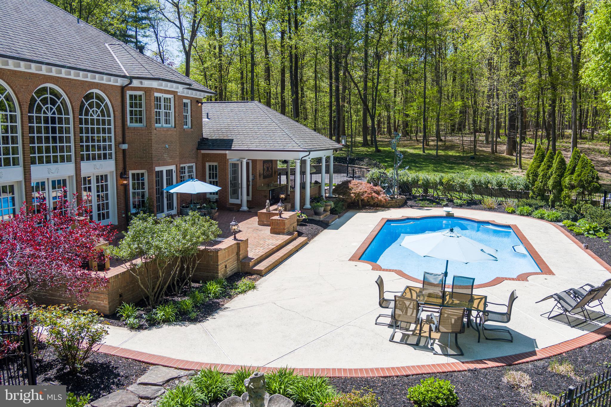 IVY HILL - Residential