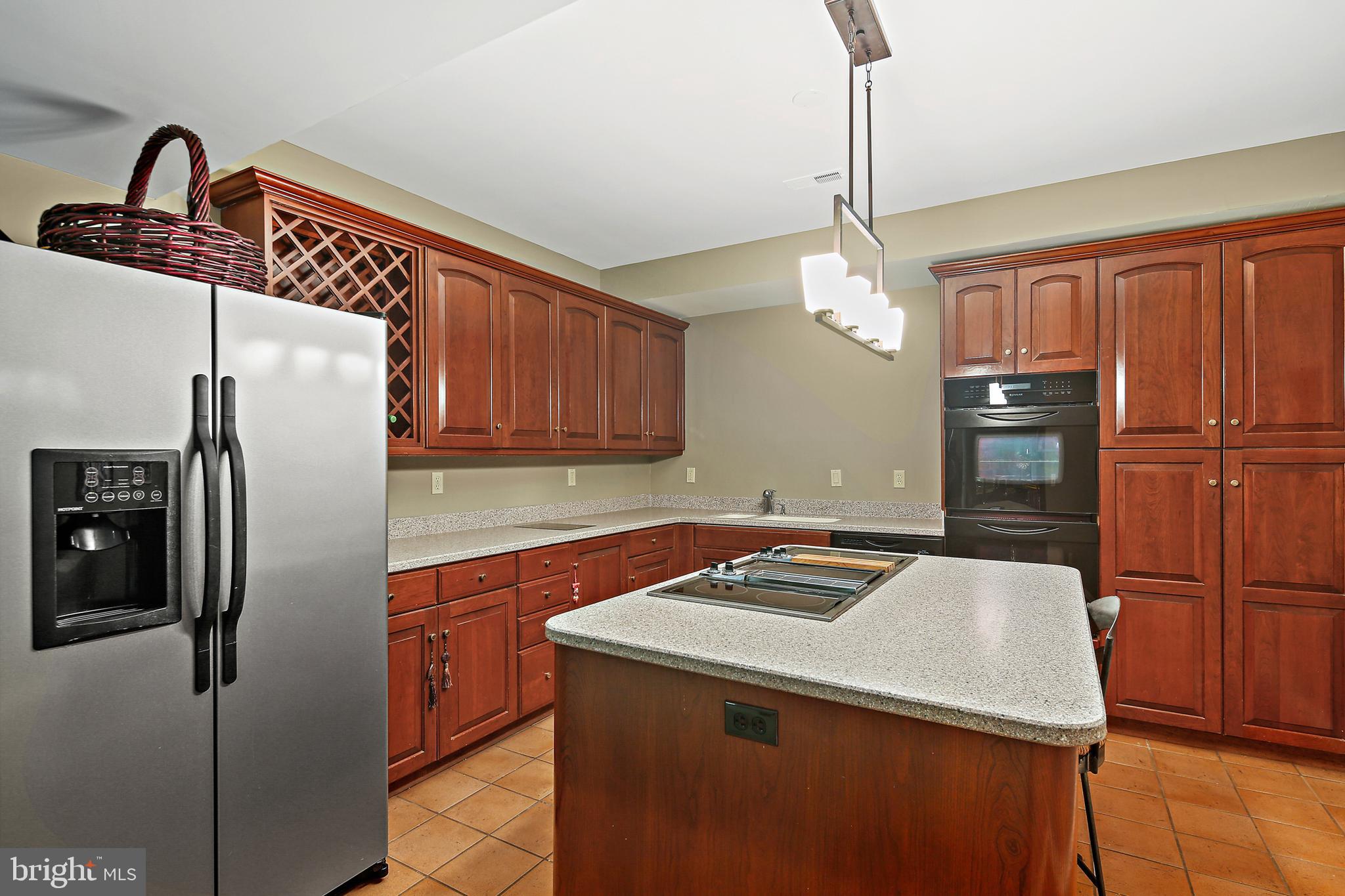 IVY HILL - Residential