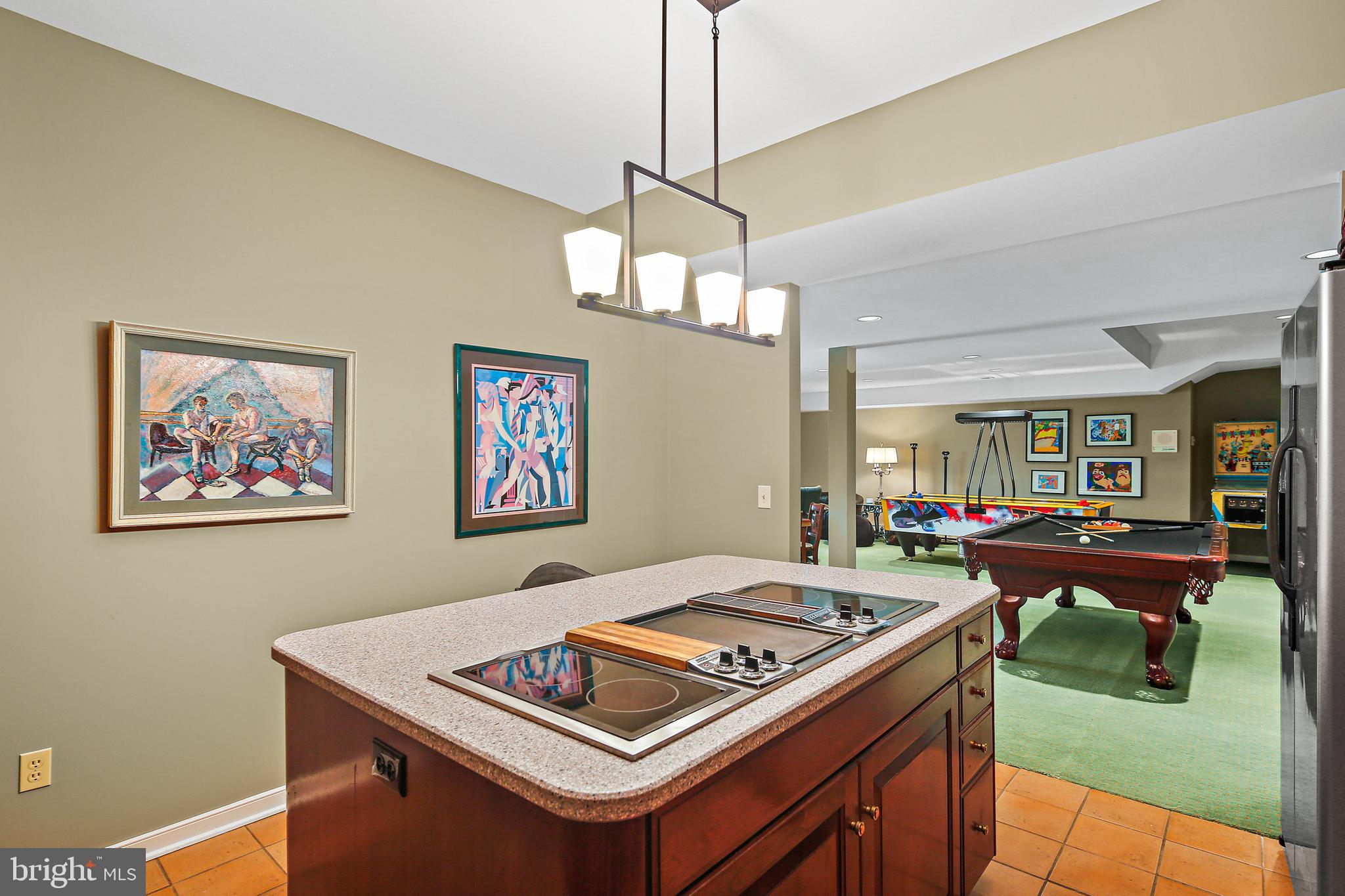 IVY HILL - Residential