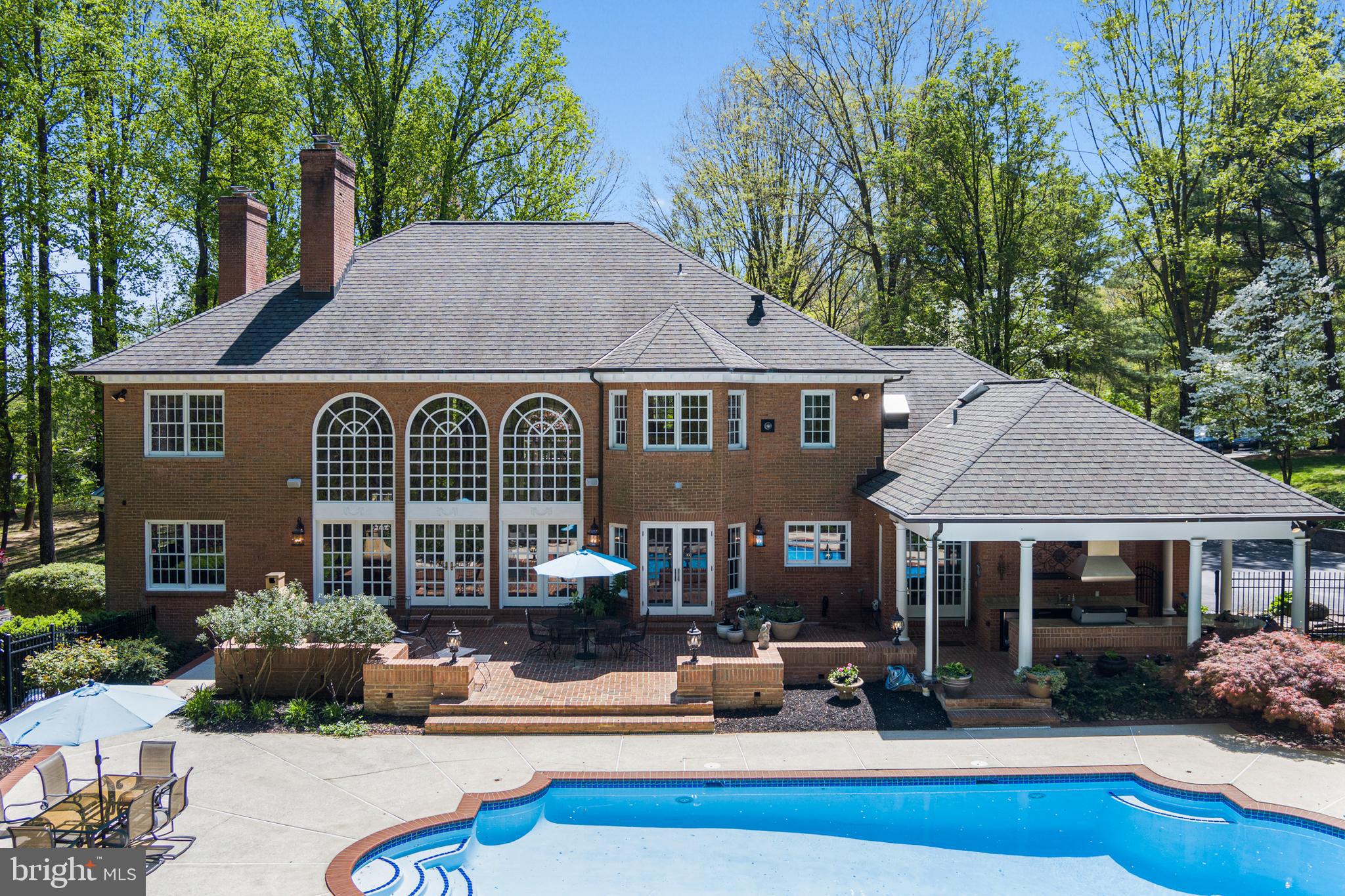 IVY HILL - Residential