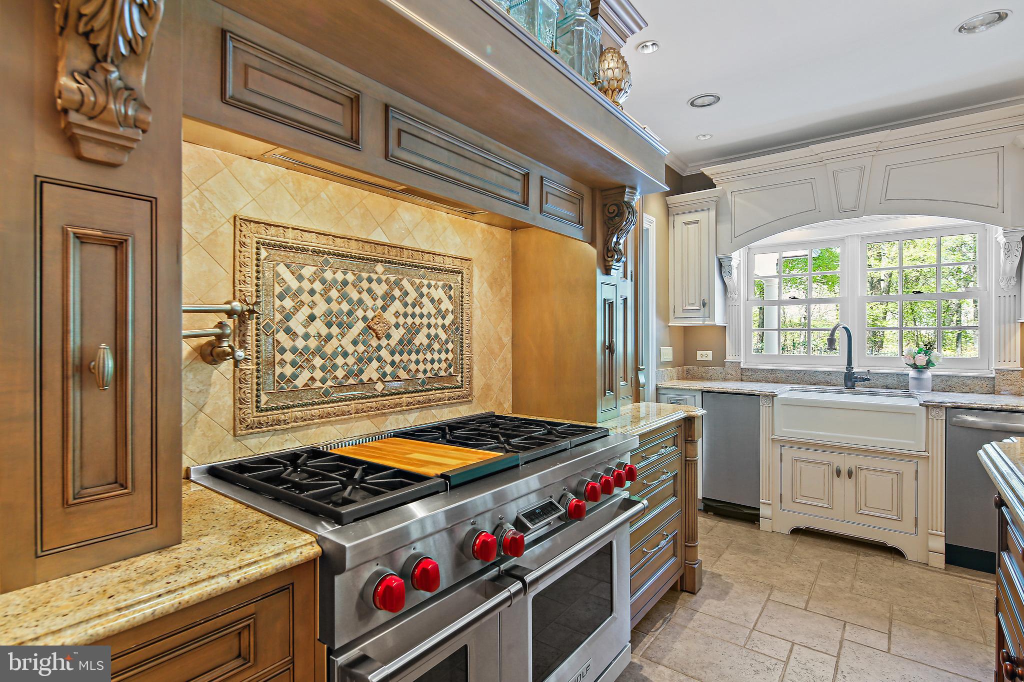 IVY HILL - Residential