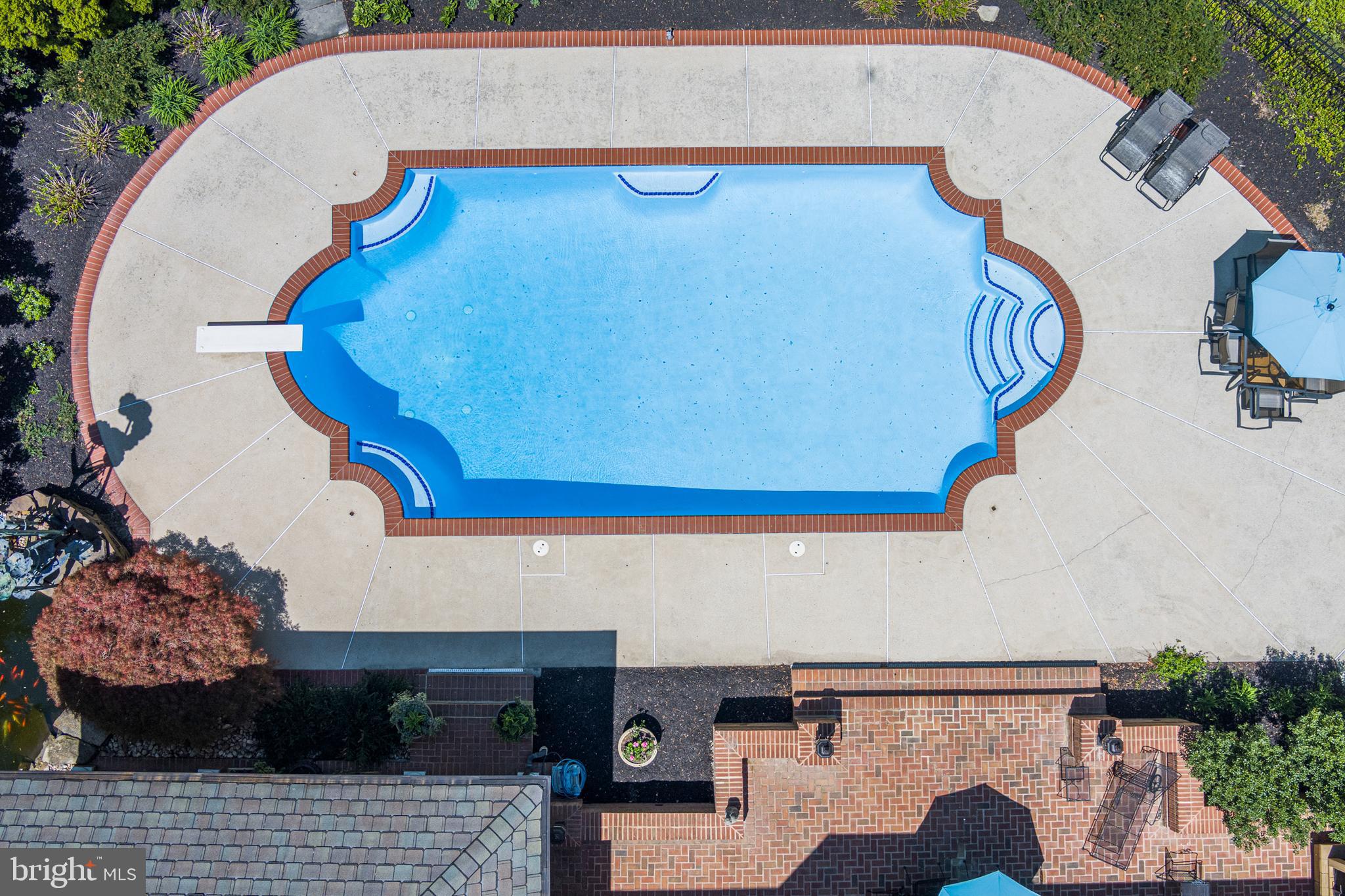 IVY HILL - Residential